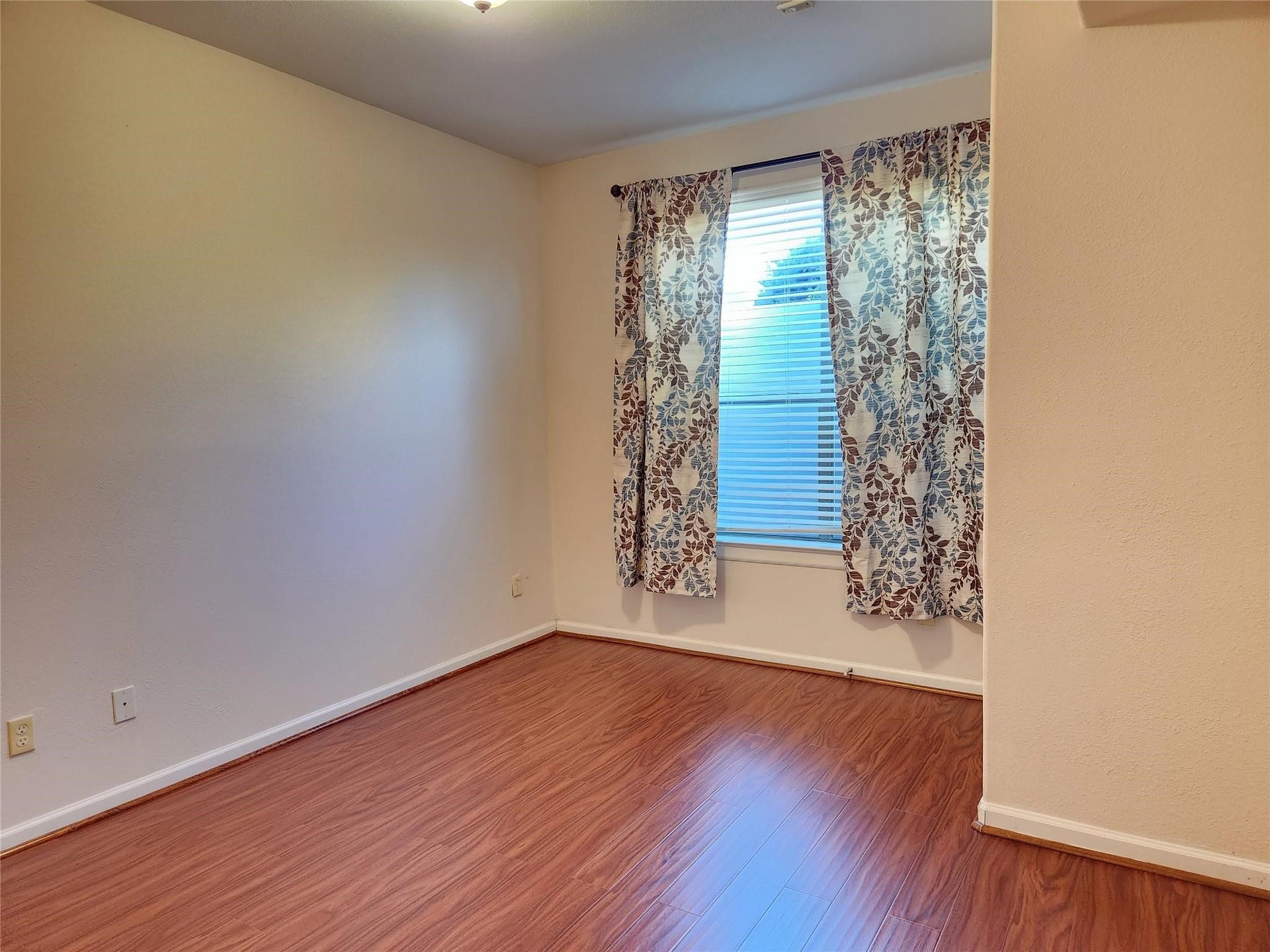 6611 W Sam Houston Parkway S, #1A, Houston, TX 77072 6611 W Sam Houston Parkway S, #1A, Houston, TX 77072
