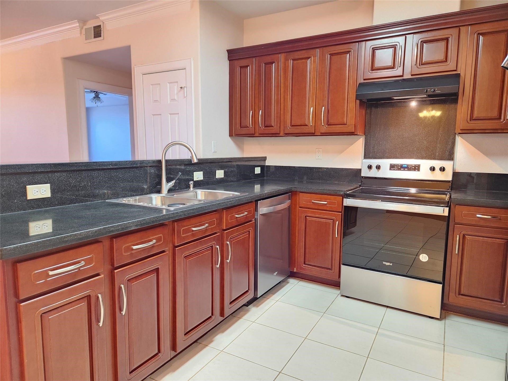 6611 W Sam Houston Parkway S, #1A, Houston, TX 77072 6611 W Sam Houston Parkway S, #1A, Houston, TX 77072