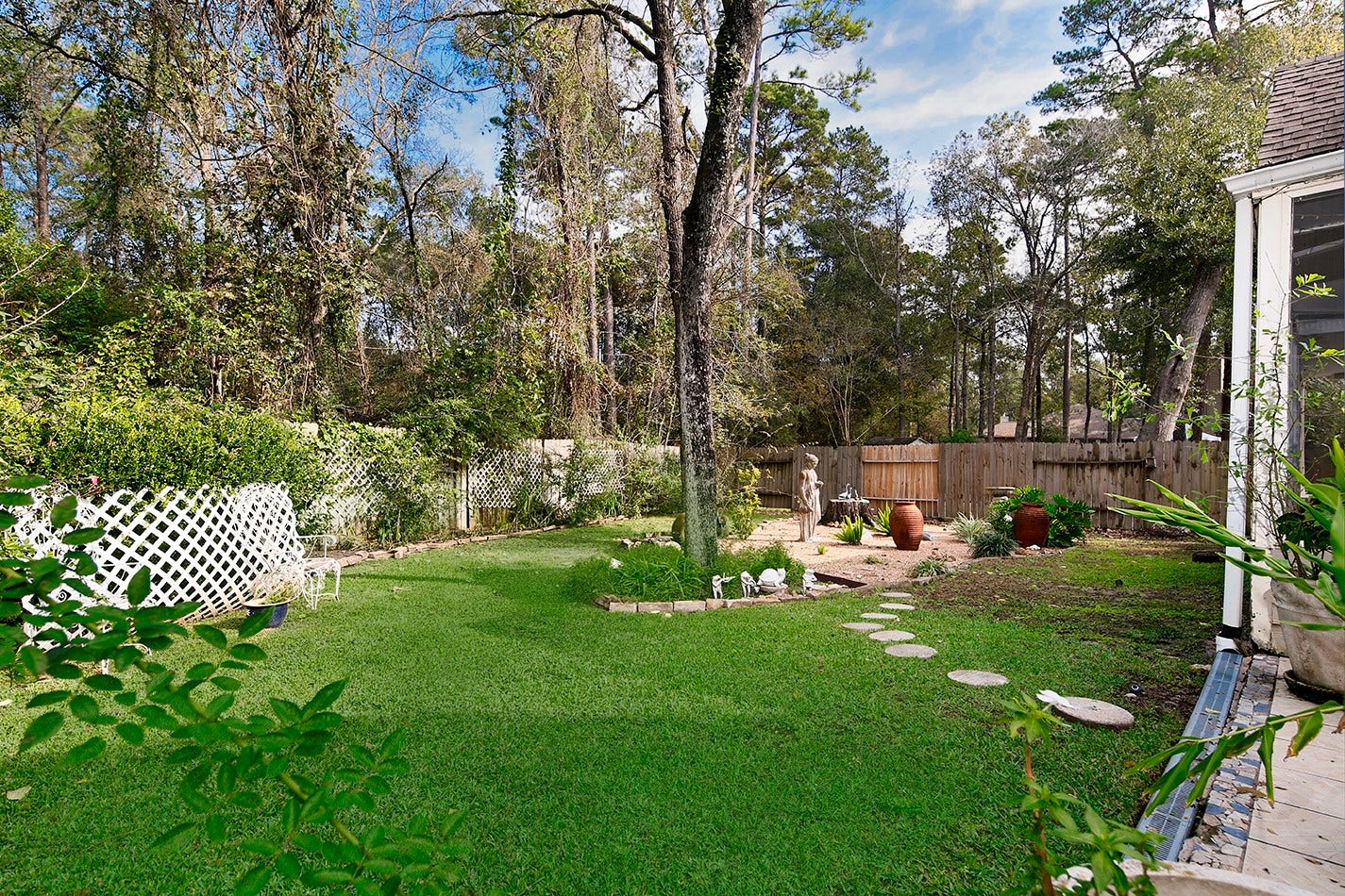 174 N Wimberly Way, The Woodlands, TX 77385 174 N Wimberly Way, The Woodlands, TX 77385