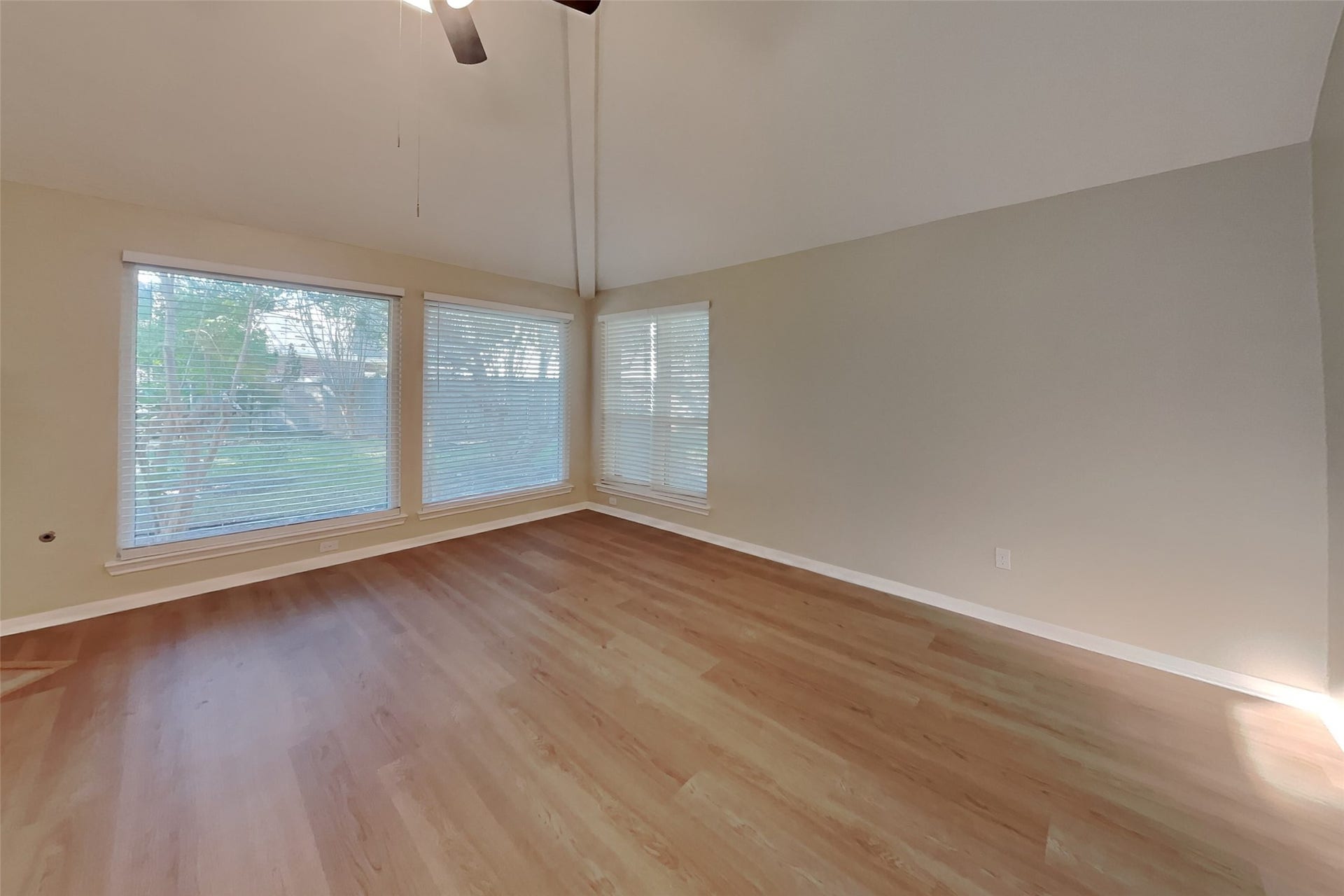 826 Featherbrook Court, Sugar Land, TX 77479 826 Featherbrook Court, Sugar Land, TX 77479