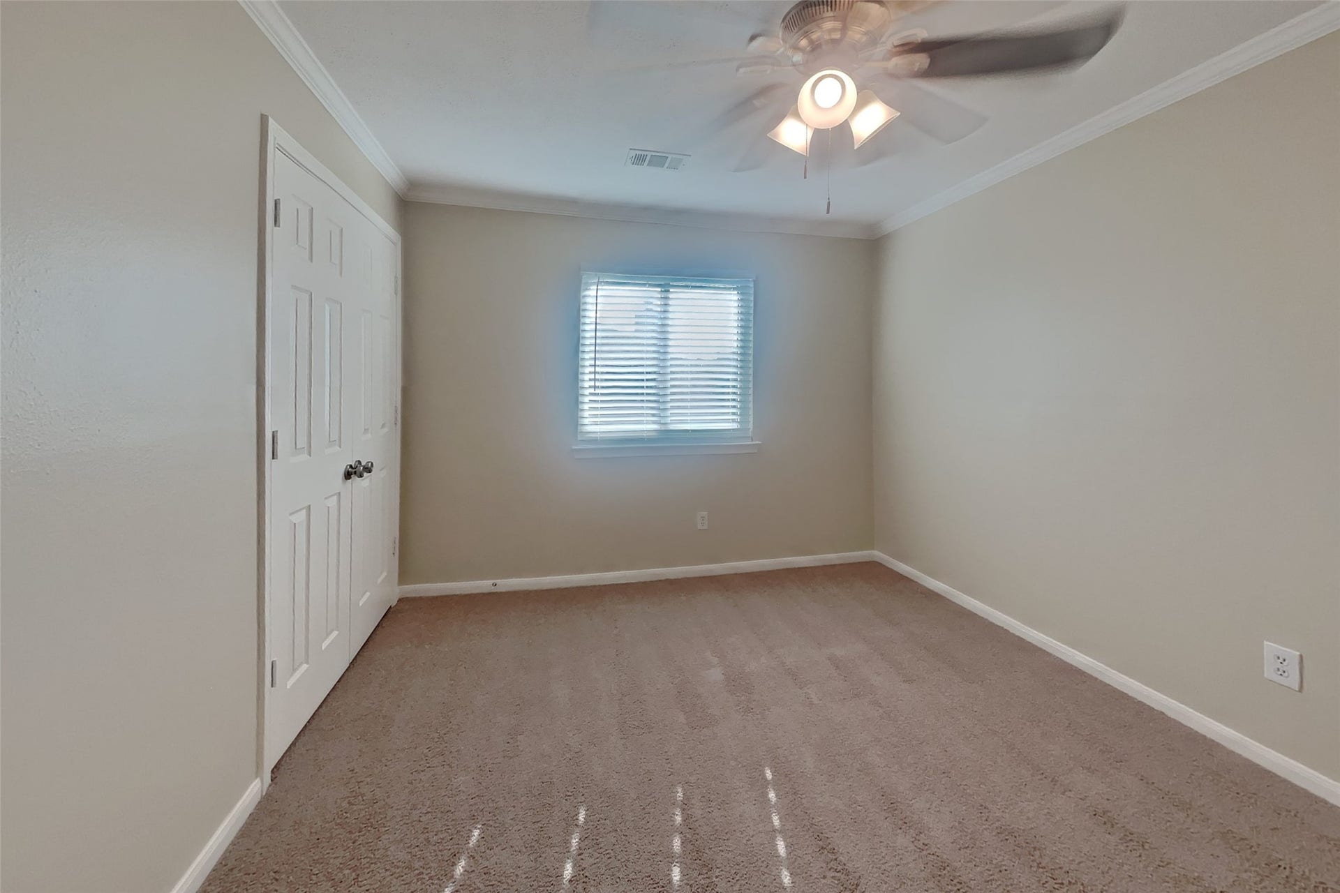 826 Featherbrook Court, Sugar Land, TX 77479 826 Featherbrook Court, Sugar Land, TX 77479