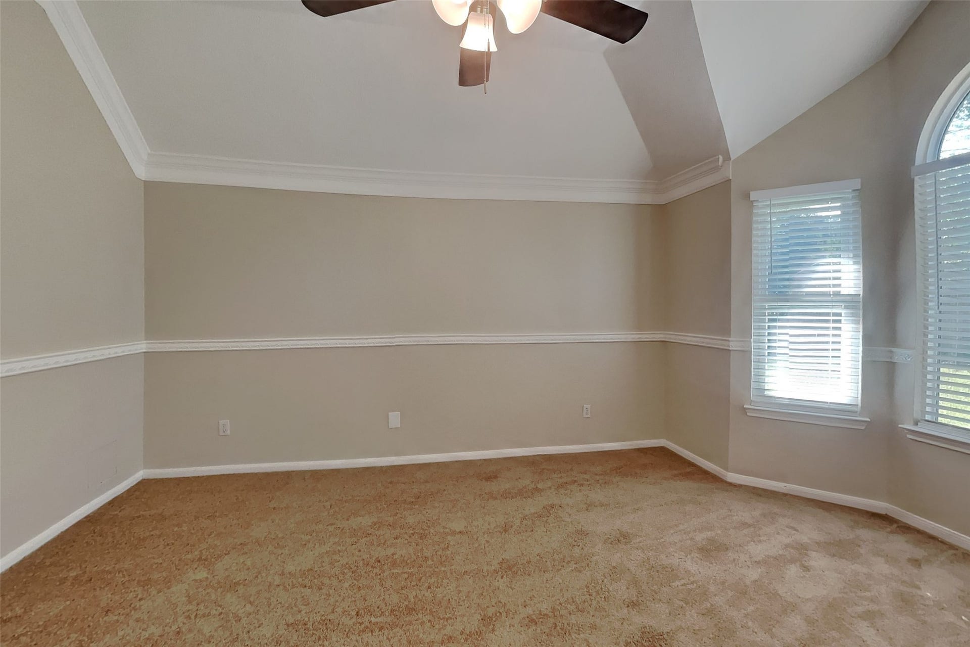 826 Featherbrook Court, Sugar Land, TX 77479 826 Featherbrook Court, Sugar Land, TX 77479