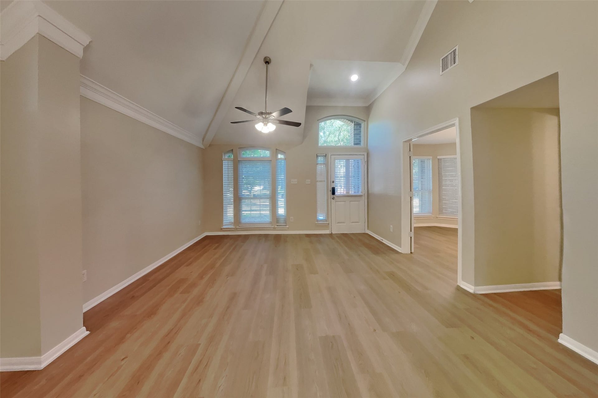 826 Featherbrook Court, Sugar Land, TX 77479 826 Featherbrook Court, Sugar Land, TX 77479