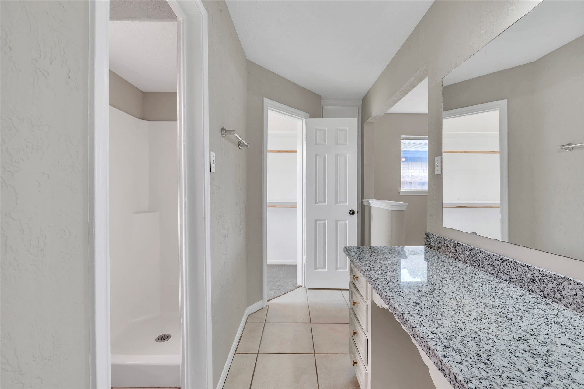 5422 Thistle Drive, Dickinson, TX 77539 5422 Thistle Drive, Dickinson, TX 77539