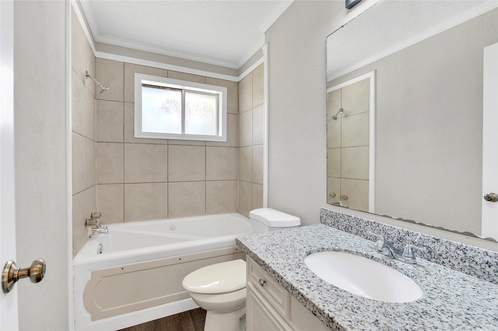 5422 Thistle Drive, Dickinson, TX 77539 5422 Thistle Drive, Dickinson, TX 77539