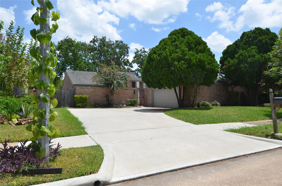 Property photo for 2023 Woodland Springs Street, Houston, TX