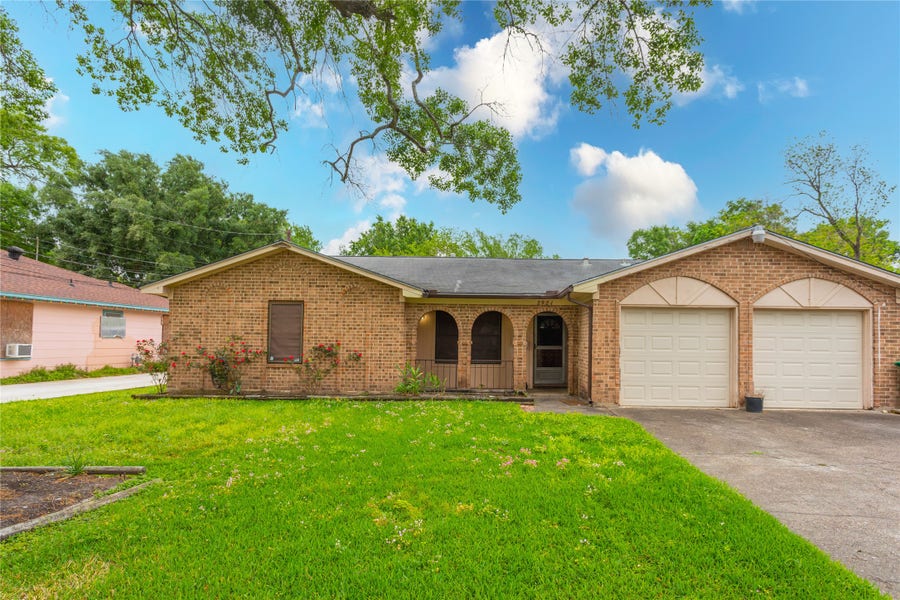 Property photo for 2921 Chicago Street, Houston, TX