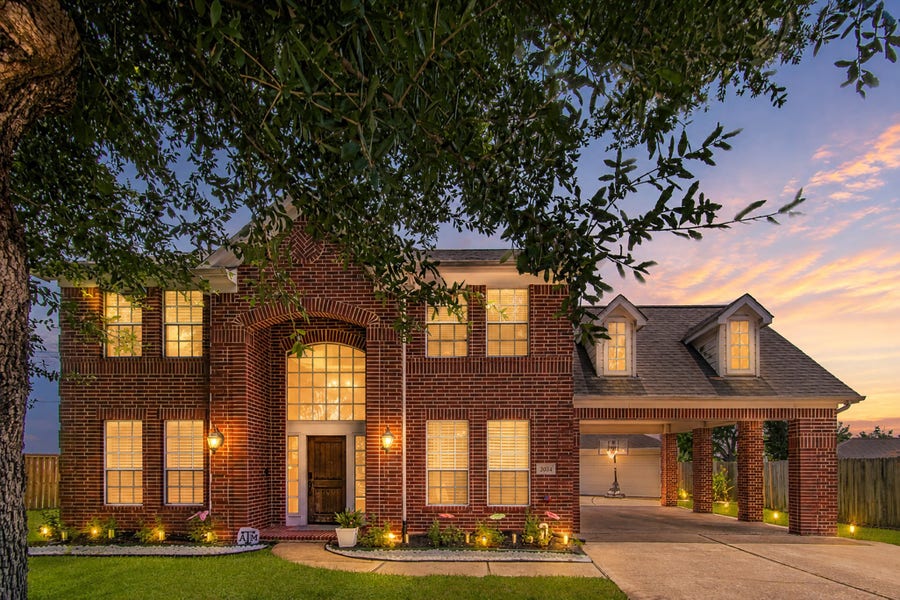 Property photo for 7034 Maid Stone Drive, Pasadena, TX