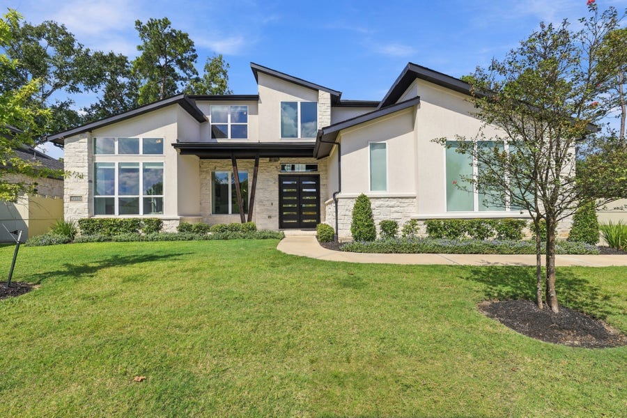 Property photo for 10528 Scarce Chaser Street, Conroe, TX