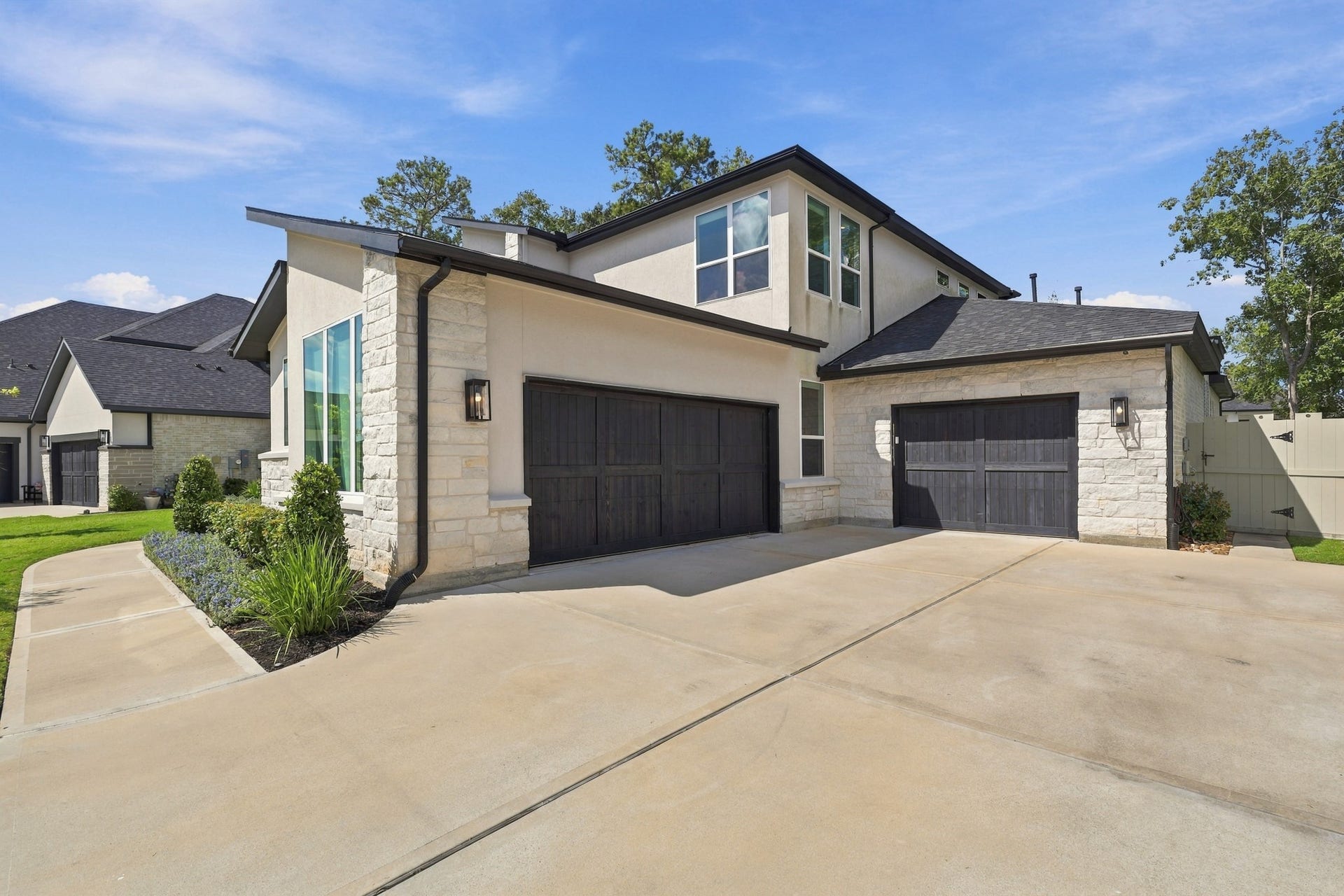10528 Scarce Chaser Street, Conroe, TX 77385 10528 Scarce Chaser Street, Conroe, TX 77385