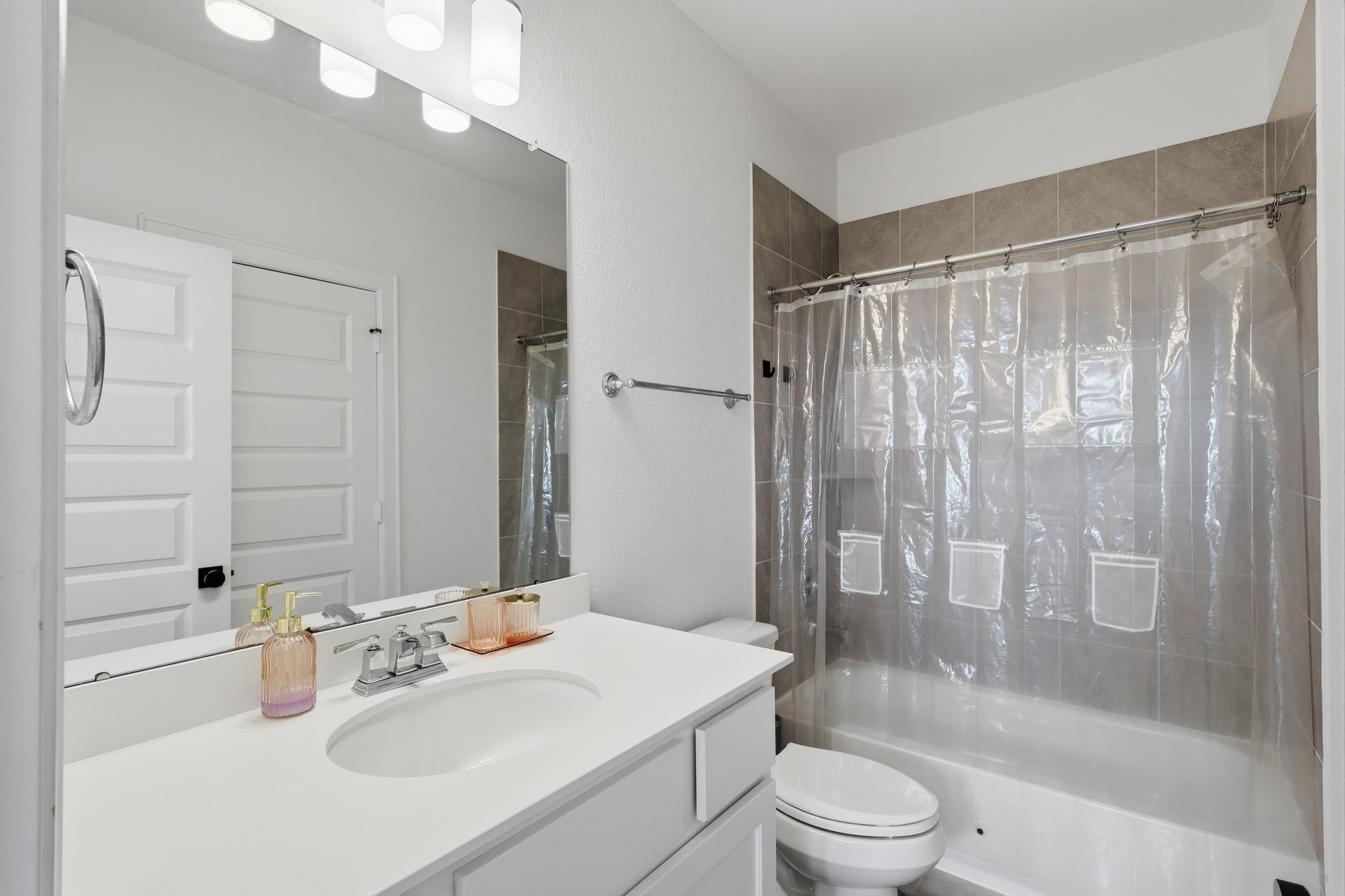 10528 Scarce Chaser Street, Conroe, TX 77385 10528 Scarce Chaser Street, Conroe, TX 77385
