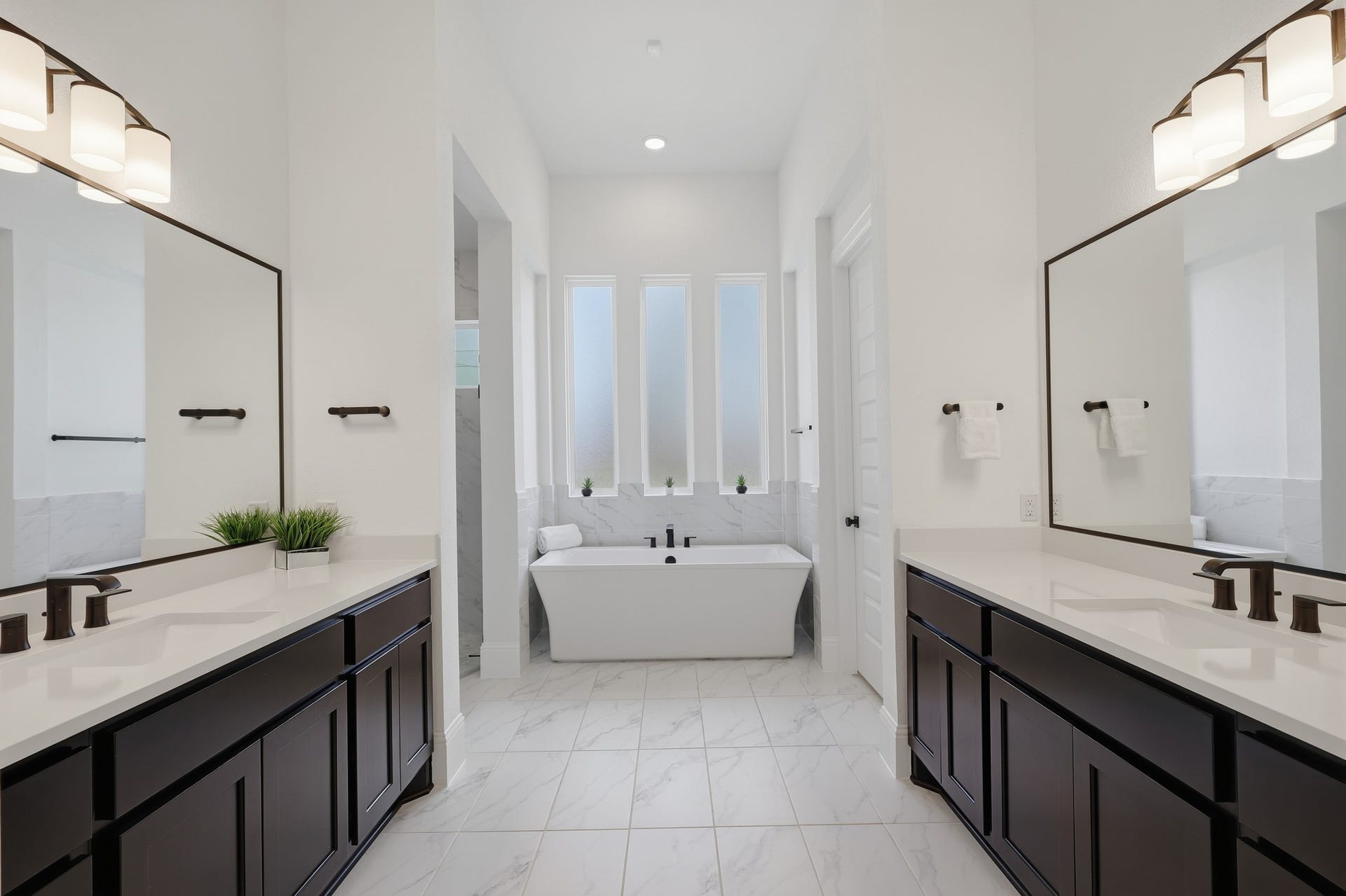 10528 Scarce Chaser Street, Conroe, TX 77385 10528 Scarce Chaser Street, Conroe, TX 77385