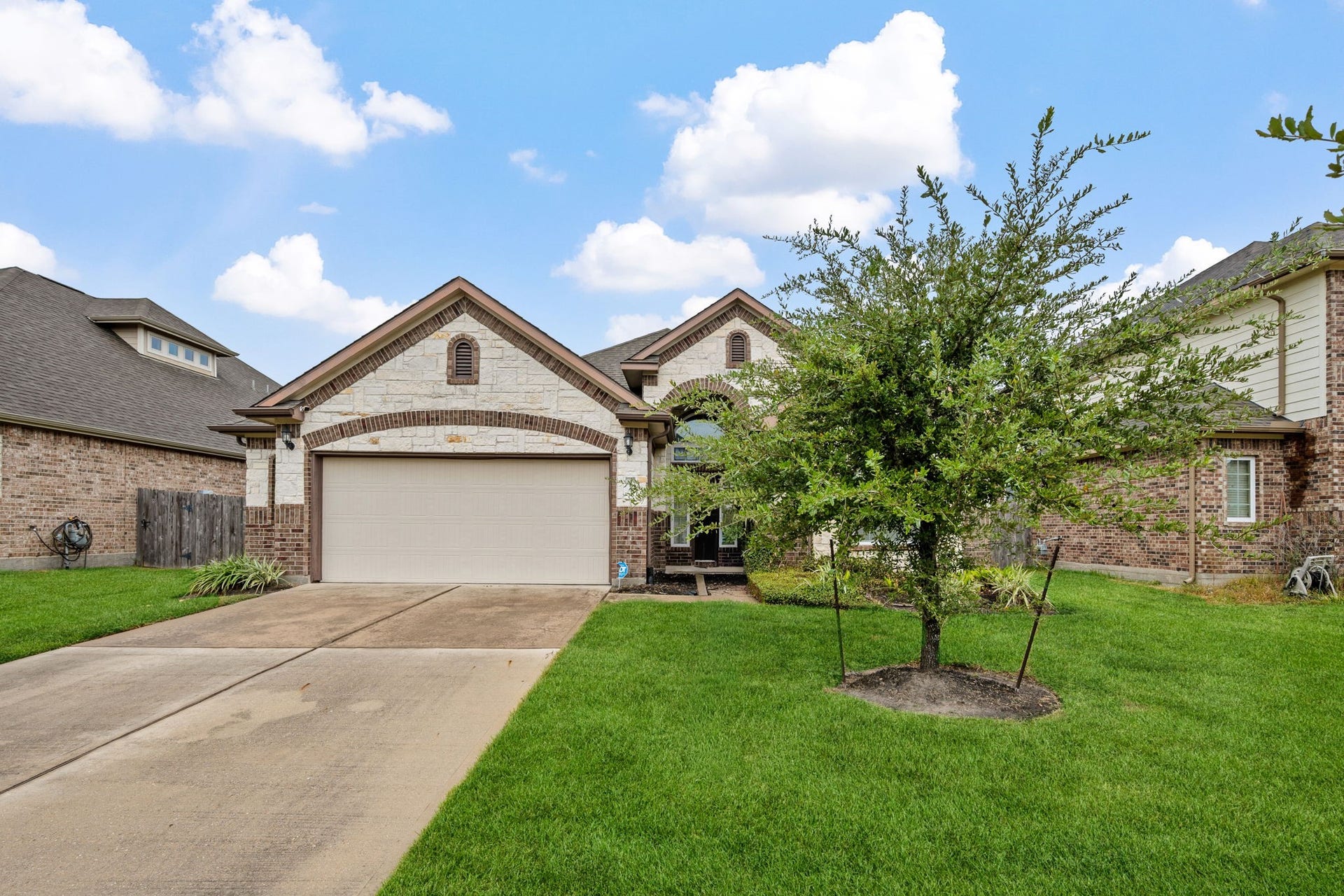 21243 Lily Springs Drive, Porter, TX 77365 21243 Lily Springs Drive, Porter, TX 77365