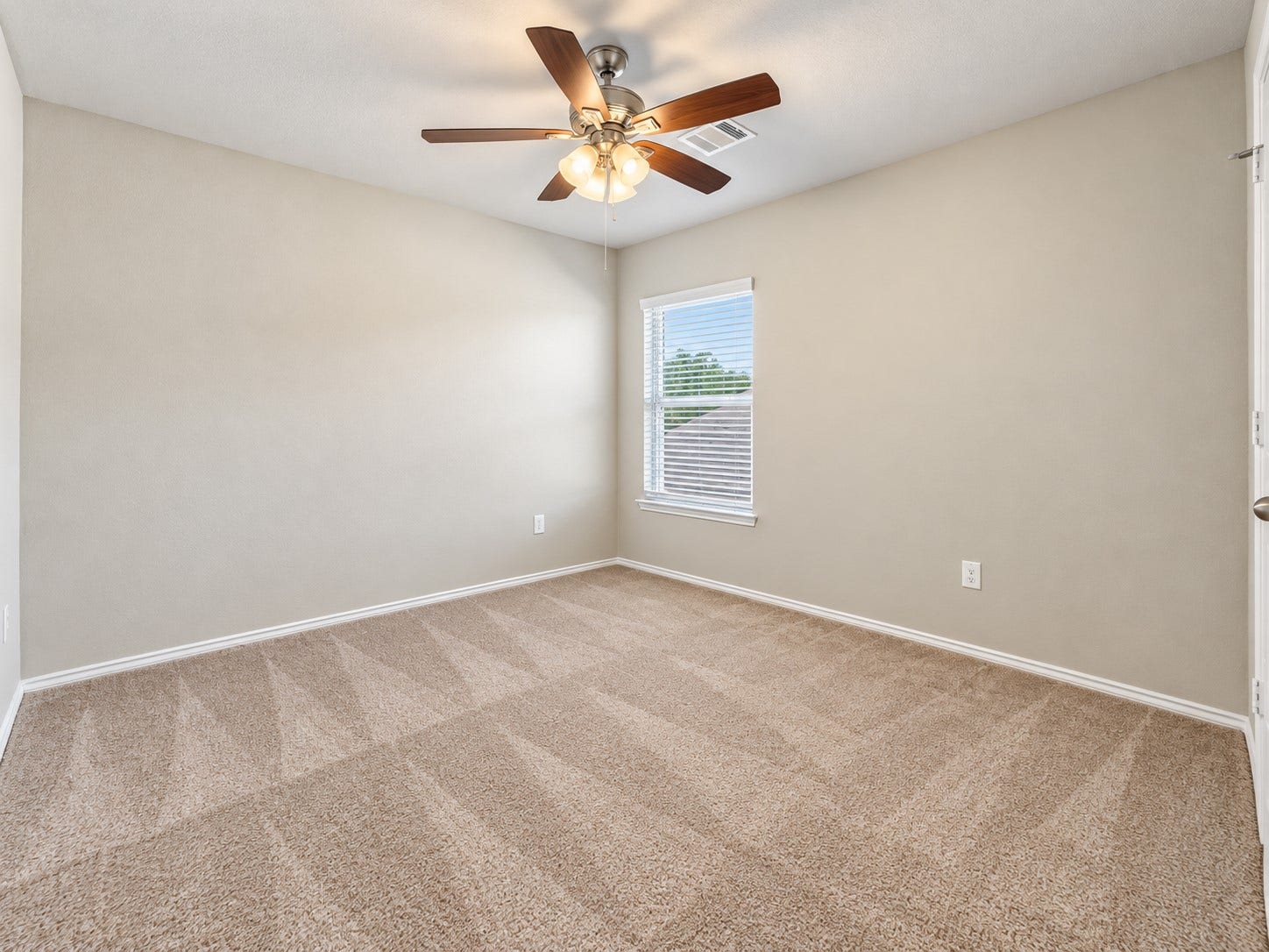 266 Stalwart Hill Trail, Magnolia, TX 77354 266 Stalwart Hill Trail, Magnolia, TX 77354