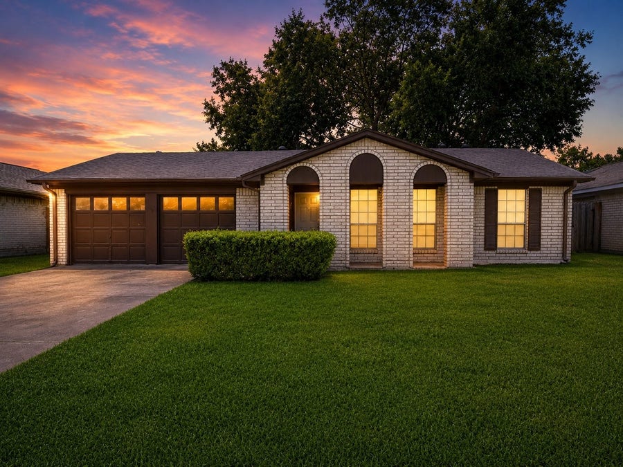Property photo for 8918 Indian River Drive, Houston, TX