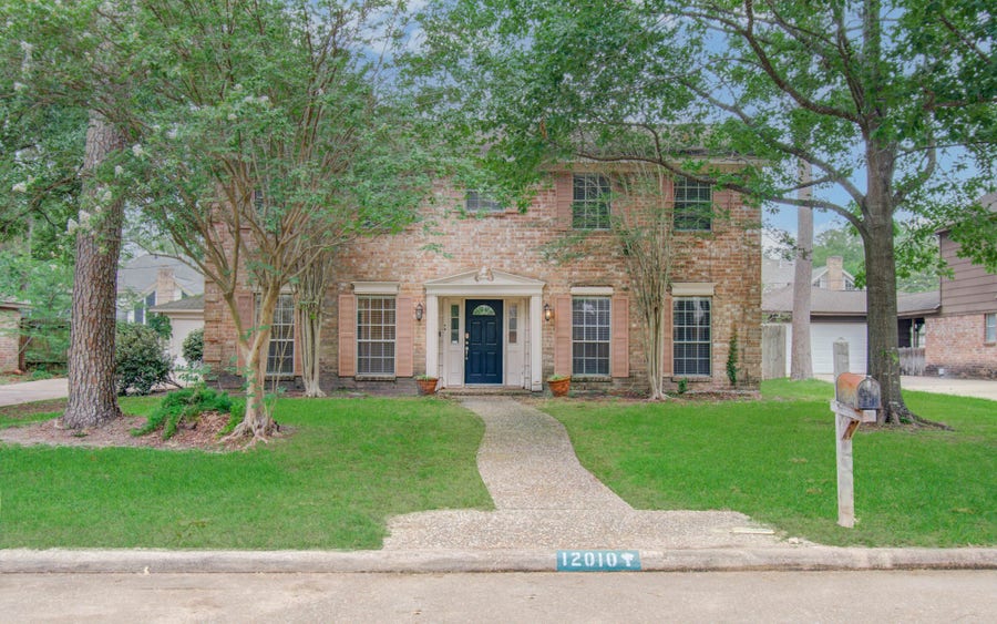 Property photo for 12010 Fawnview Drive, Houston, TX