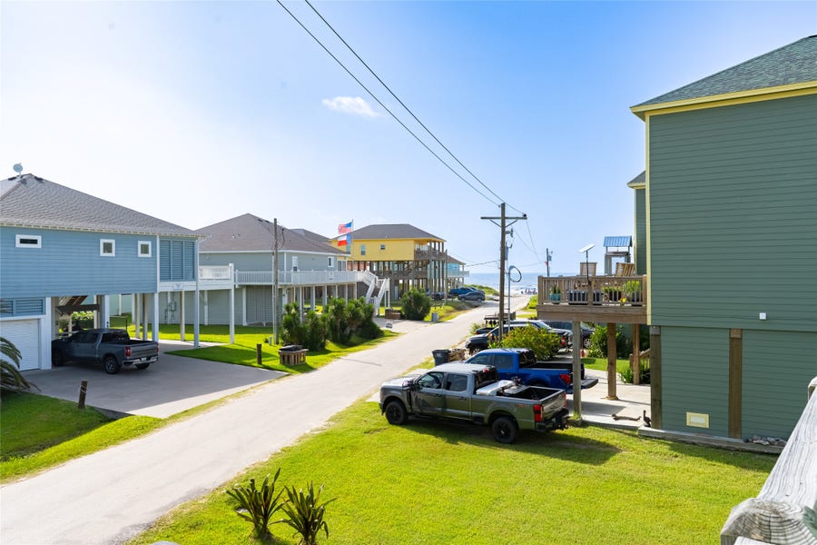 Property photo for 975 S Redfish, Crystal Beach, TX