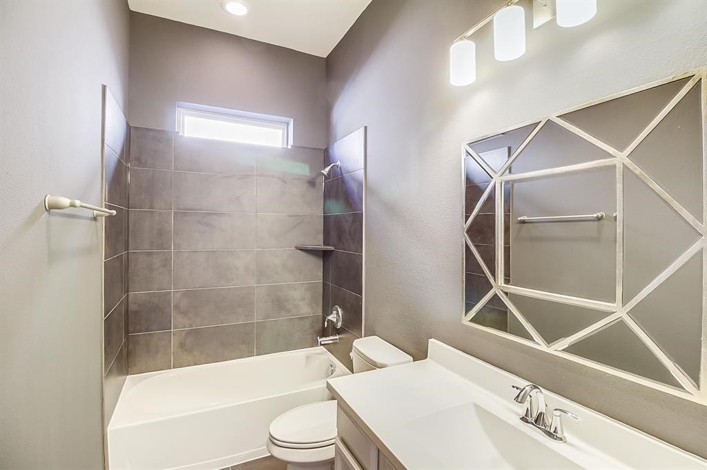 17106 Rainier Creek Drive, Humble, TX 77346 17106 Rainier Creek Drive, Humble, TX 77346