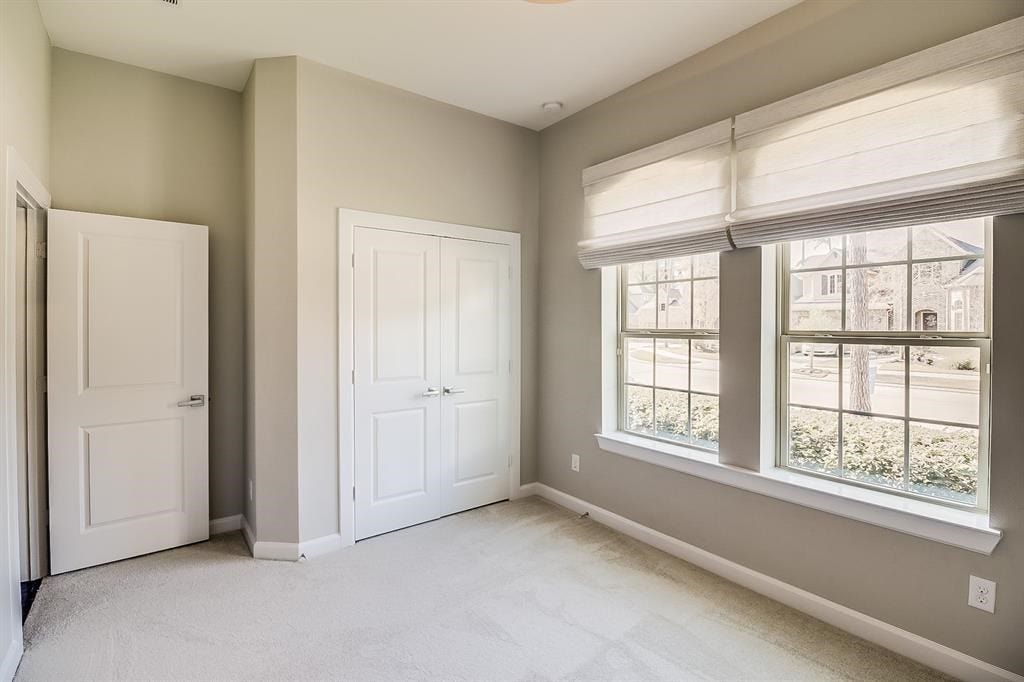 17106 Rainier Creek Drive, Humble, TX 77346 17106 Rainier Creek Drive, Humble, TX 77346