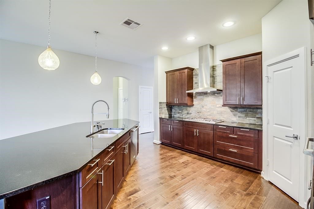 17106 Rainier Creek Drive, Humble, TX 77346 17106 Rainier Creek Drive, Humble, TX 77346