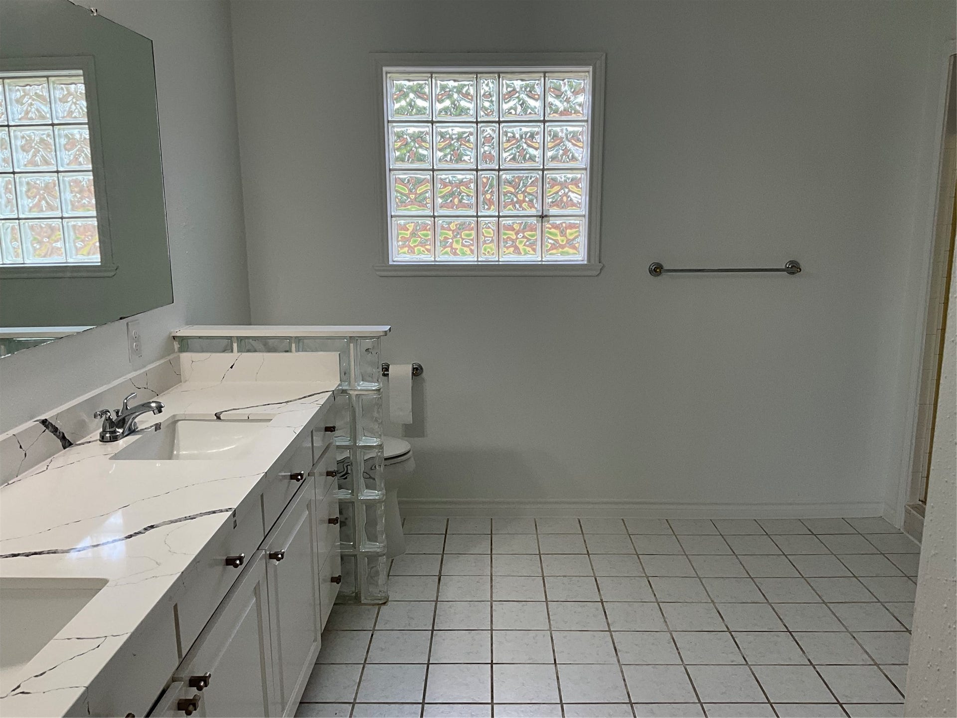 11914 Mulholland Drive, Meadows Place, TX 77477 11914 Mulholland Drive, Meadows Place, TX 77477