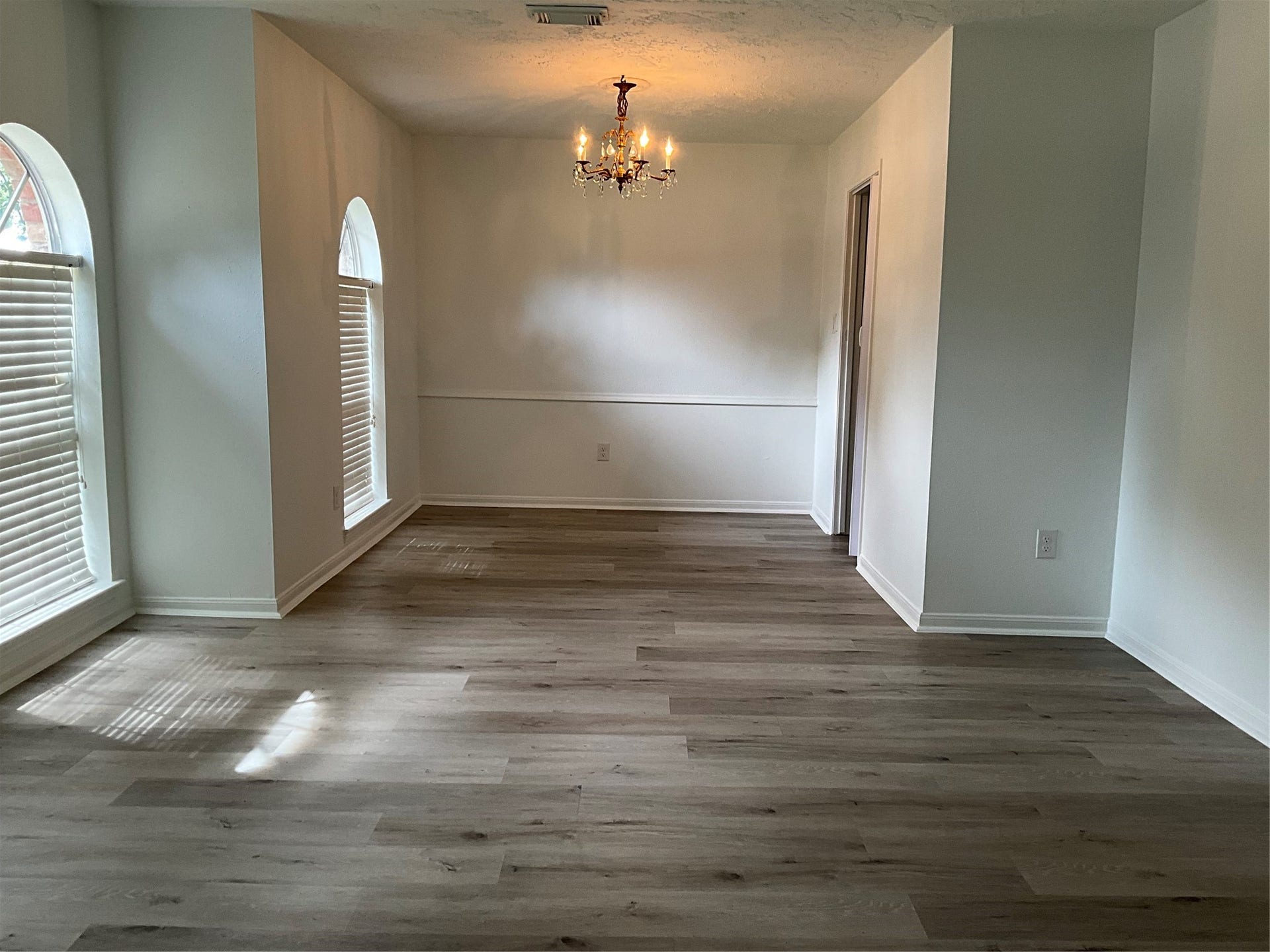 11914 Mulholland Drive, Meadows Place, TX 77477 11914 Mulholland Drive, Meadows Place, TX 77477