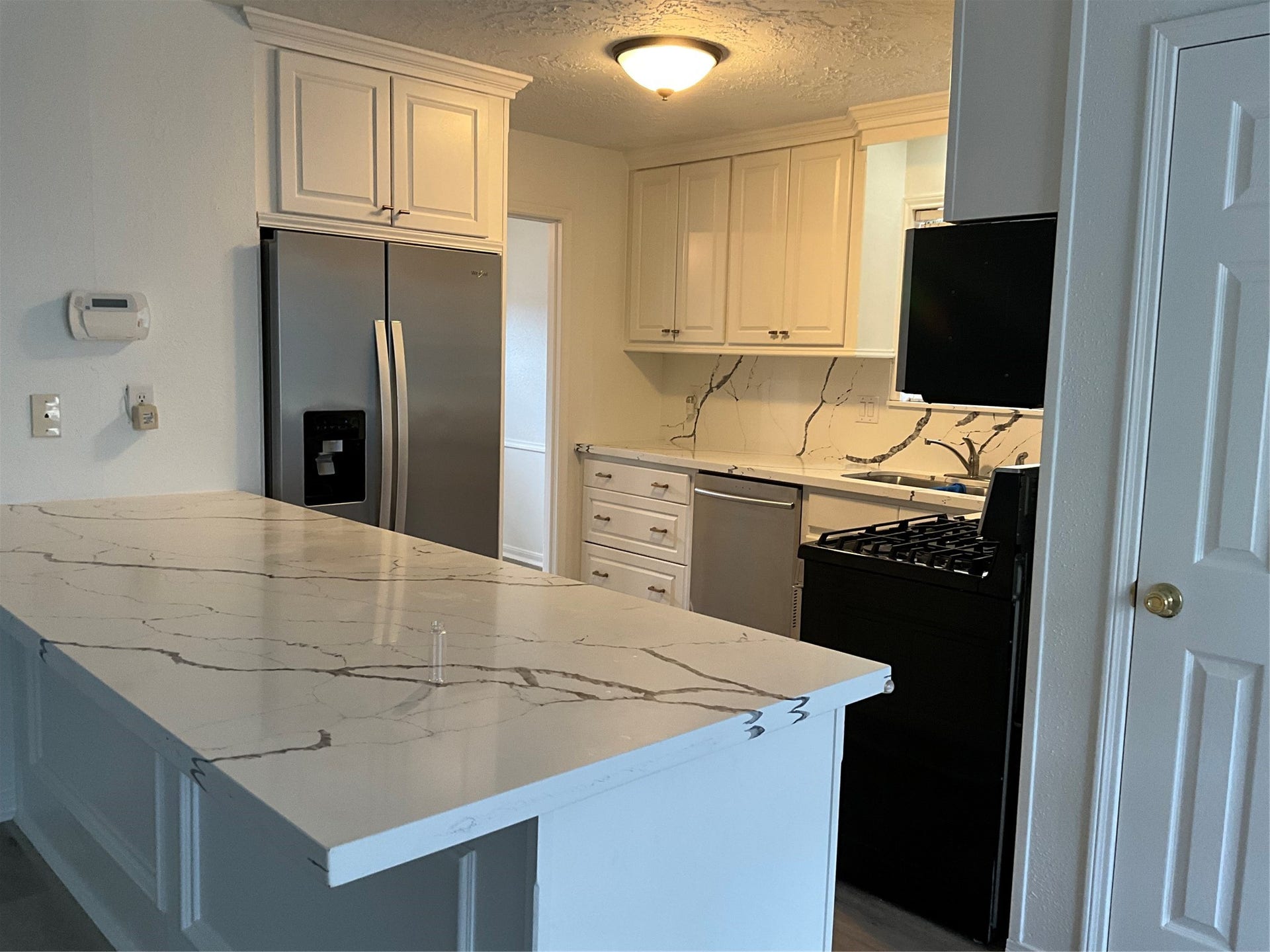 11914 Mulholland Drive, Meadows Place, TX 77477 11914 Mulholland Drive, Meadows Place, TX 77477