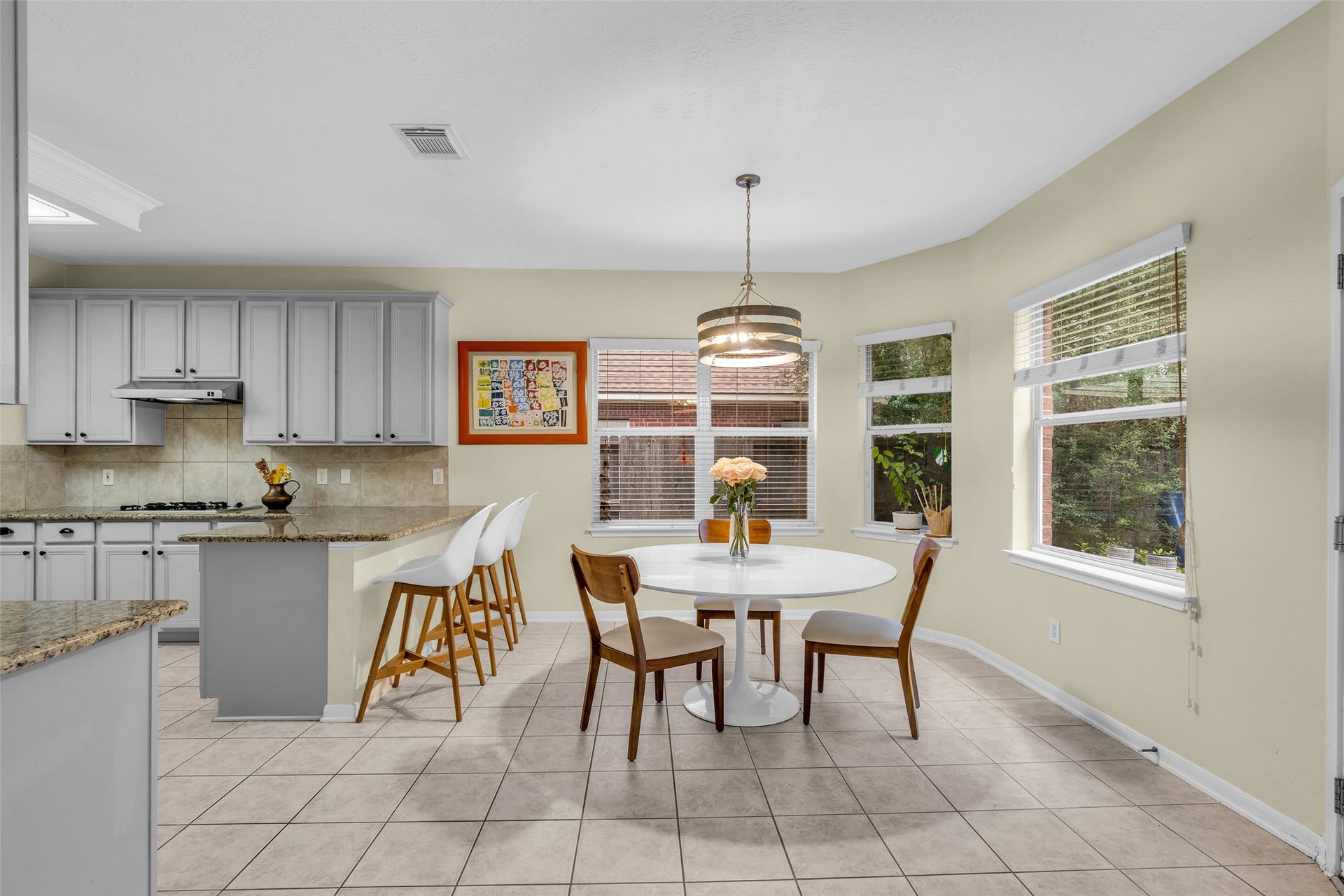 119 N Westwinds Circle, The Woodlands, TX 77382 119 N Westwinds Circle, The Woodlands, TX 77382