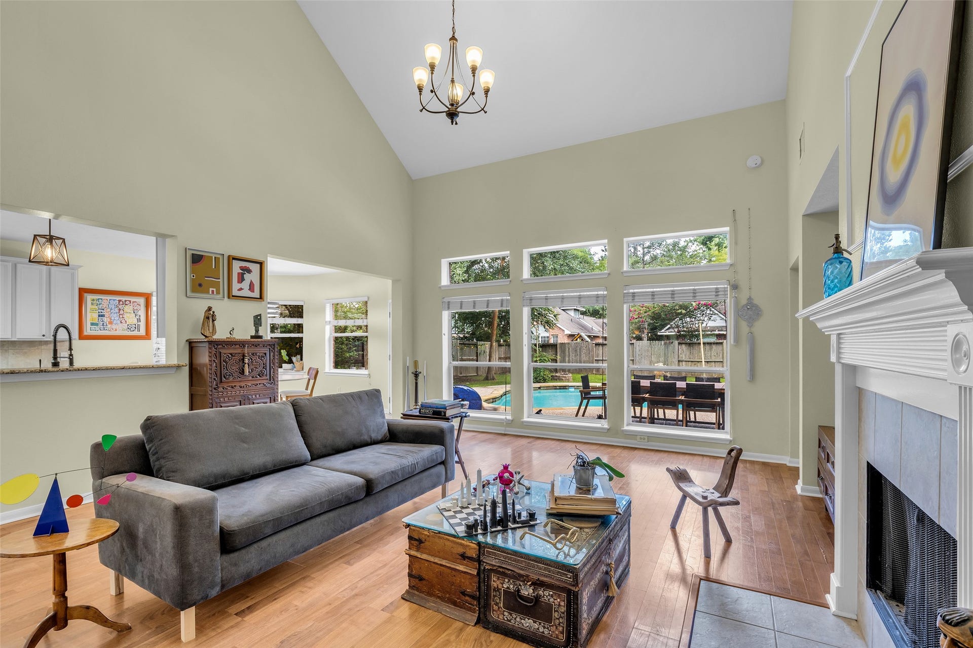 119 N Westwinds Circle, The Woodlands, TX 77382 119 N Westwinds Circle, The Woodlands, TX 77382