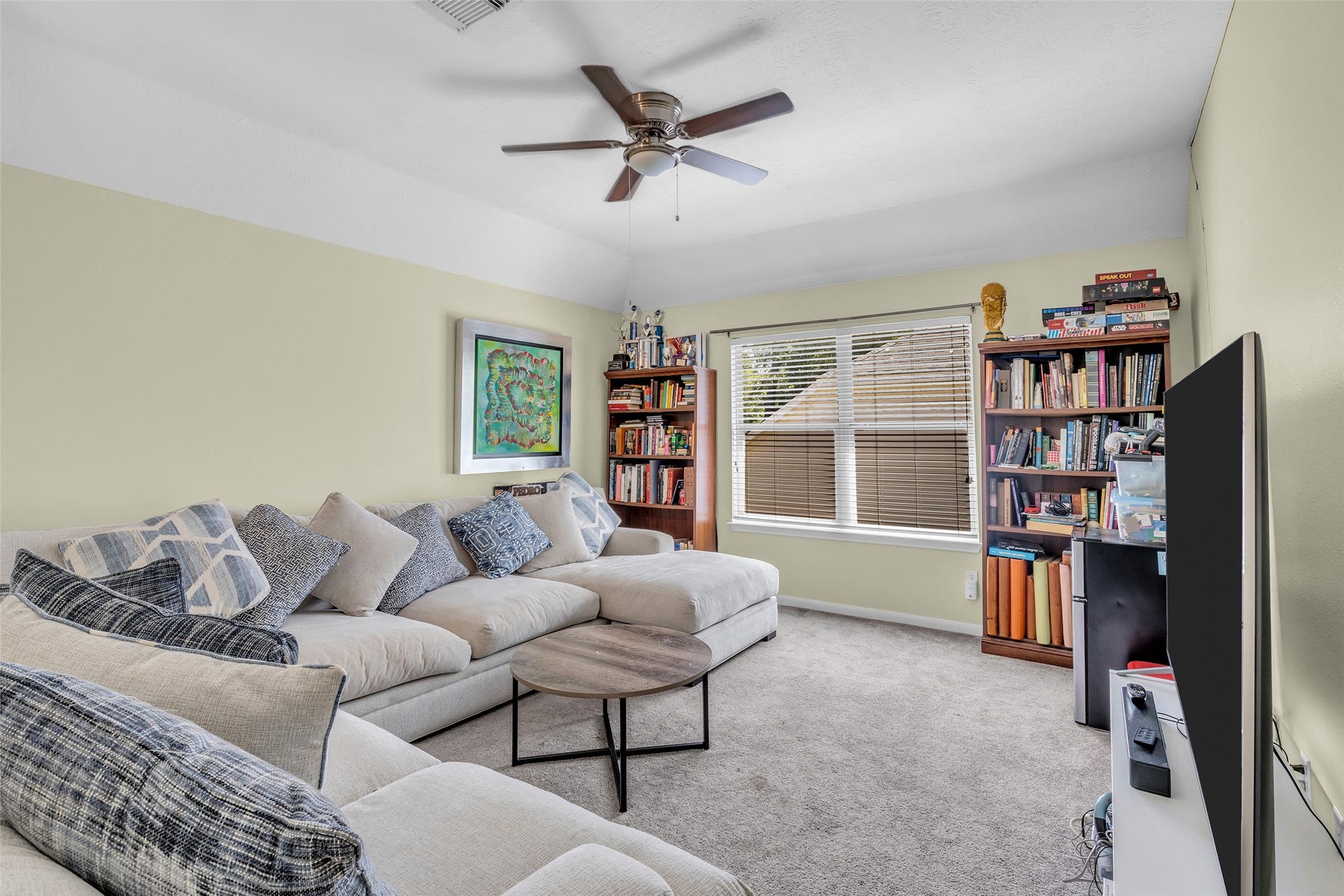 119 N Westwinds Circle, The Woodlands, TX 77382 Large upstairs game room!