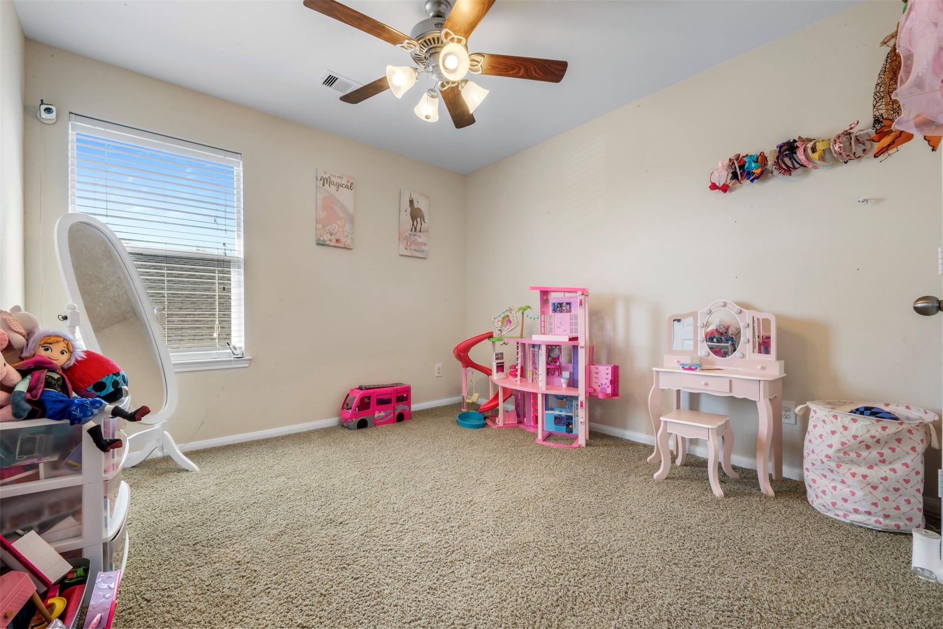 314 Gulf Winds Drive, Bacliff, TX 77518 Bedroom #2.