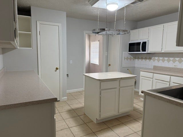 3845 Rosedale Street, Houston, TX 77004 3845 Rosedale Street, Houston, TX 77004