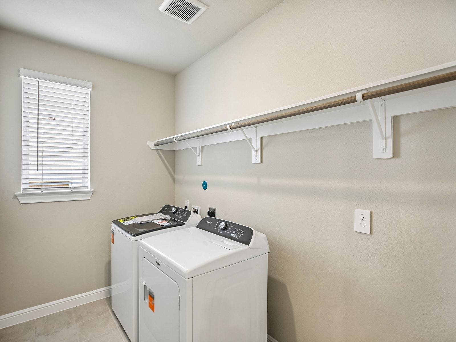 6108 Golden Plover Lane, Pearland, TX 77584 6108 Golden Plover Lane, Pearland, TX 77584