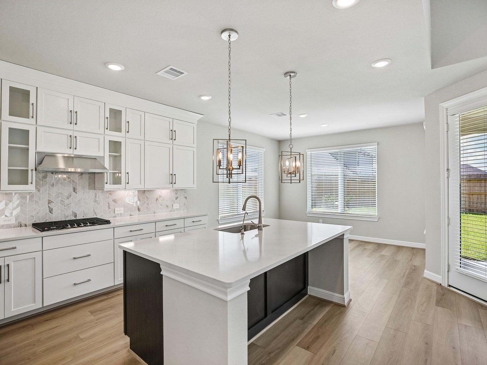 6108 Golden Plover Lane, Pearland, TX 77584 6108 Golden Plover Lane, Pearland, TX 77584