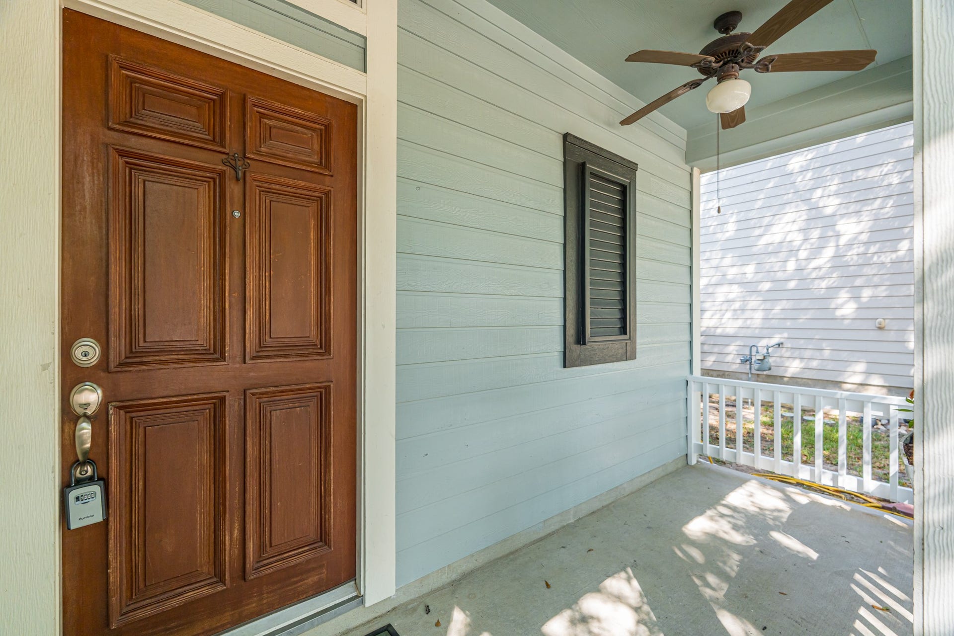 130 W Montfair Boulevard, The Woodlands, TX 77382 130 W Montfair Boulevard, The Woodlands, TX 77382
