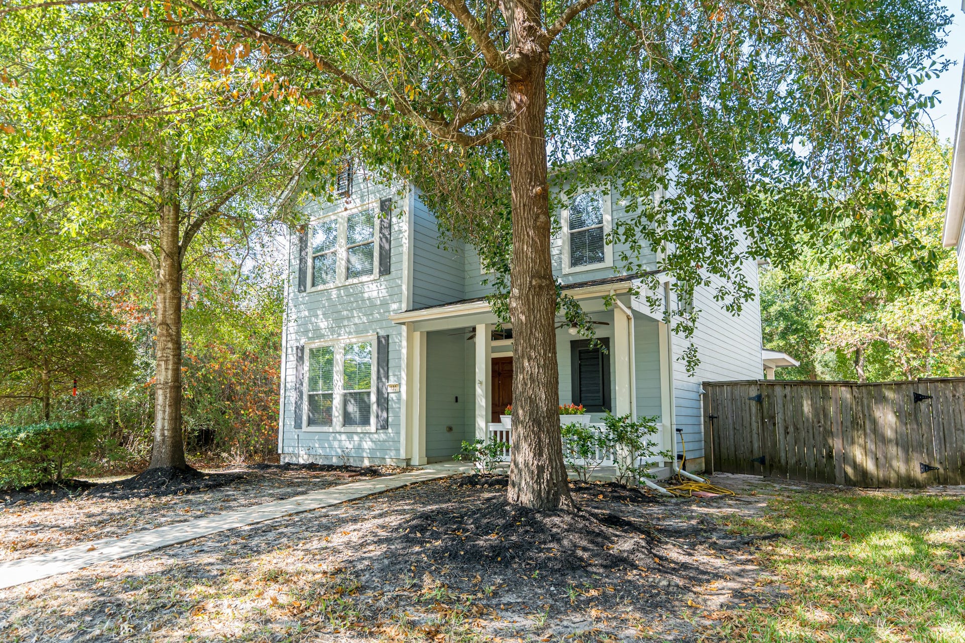 130 W Montfair Boulevard, The Woodlands, TX 77382 130 W Montfair Boulevard, The Woodlands, TX 77382