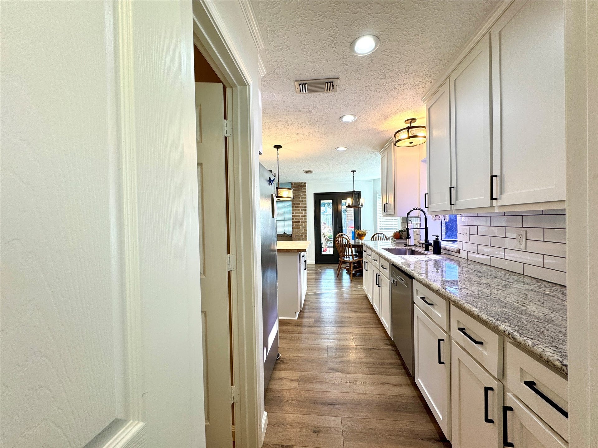 614 Mistycreek Drive, Richmond, TX 77406 614 Mistycreek Drive, Richmond, TX 77406