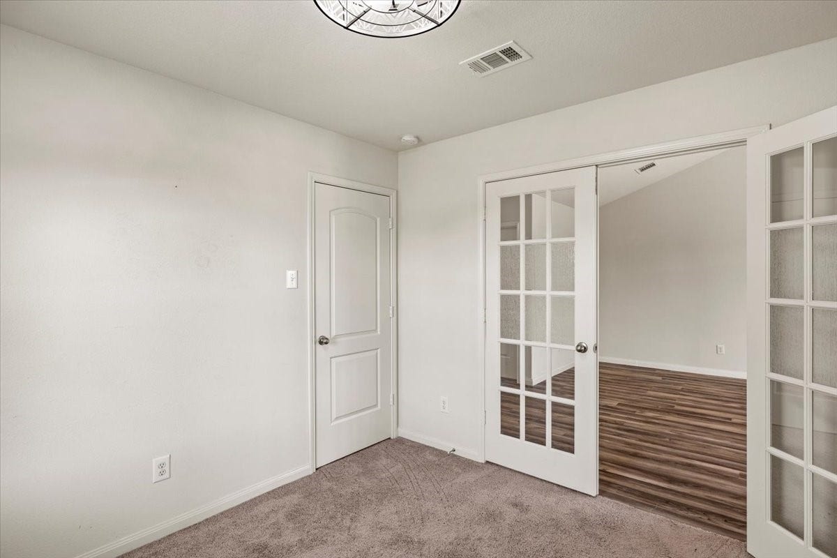 422 Hawks View Drive, La Marque, TX 77568 Bedroom 4