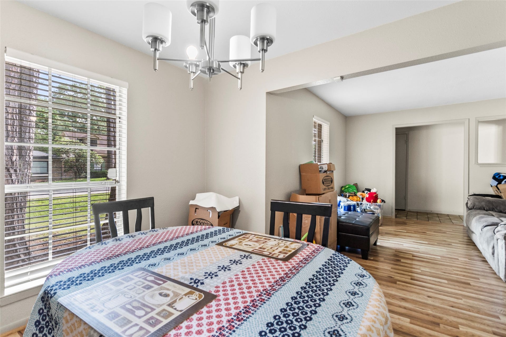 1 E Woodtimber Court, Spring, TX 77381 1 E Woodtimber Court, Spring, TX 77381