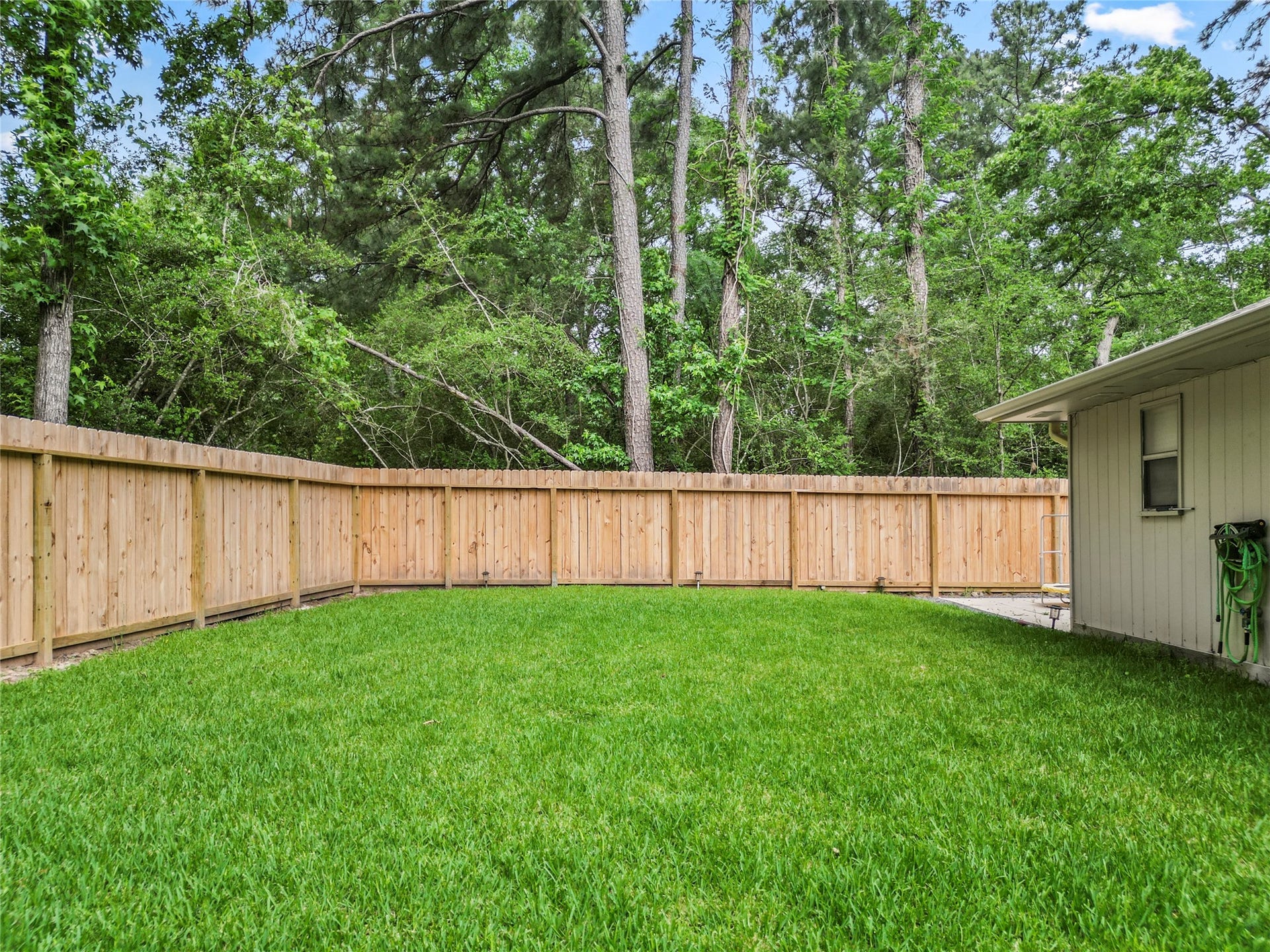 1 E Woodtimber Court, Spring, TX 77381 1 E Woodtimber Court, Spring, TX 77381