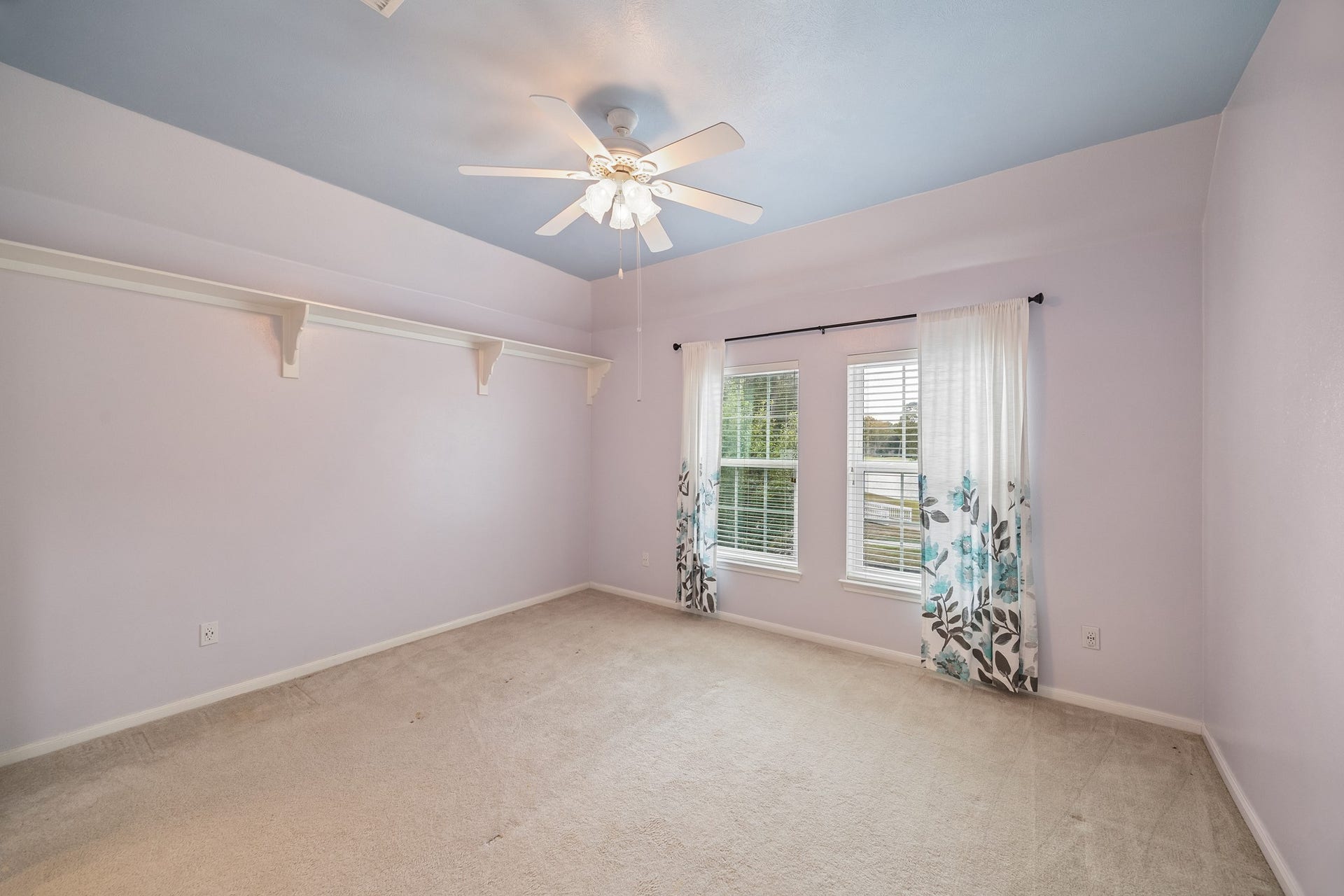 14402 Summerwood Lakes Drive, Houston, TX 77044 Secondary bedroom on the front of the home