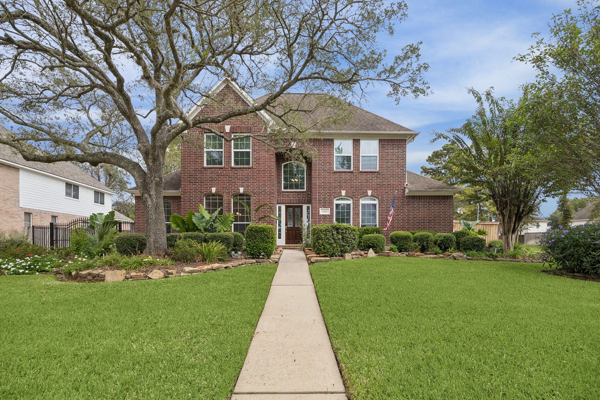14402 Summerwood Lakes Drive, Houston, TX 77044 14402 Summerwood Lakes Drive, Houston, TX 77044
