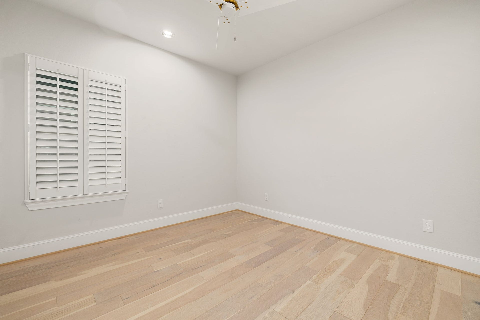 5306 S Capitol Street, Houston, TX 77023 5306 S Capitol Street, Houston, TX 77023