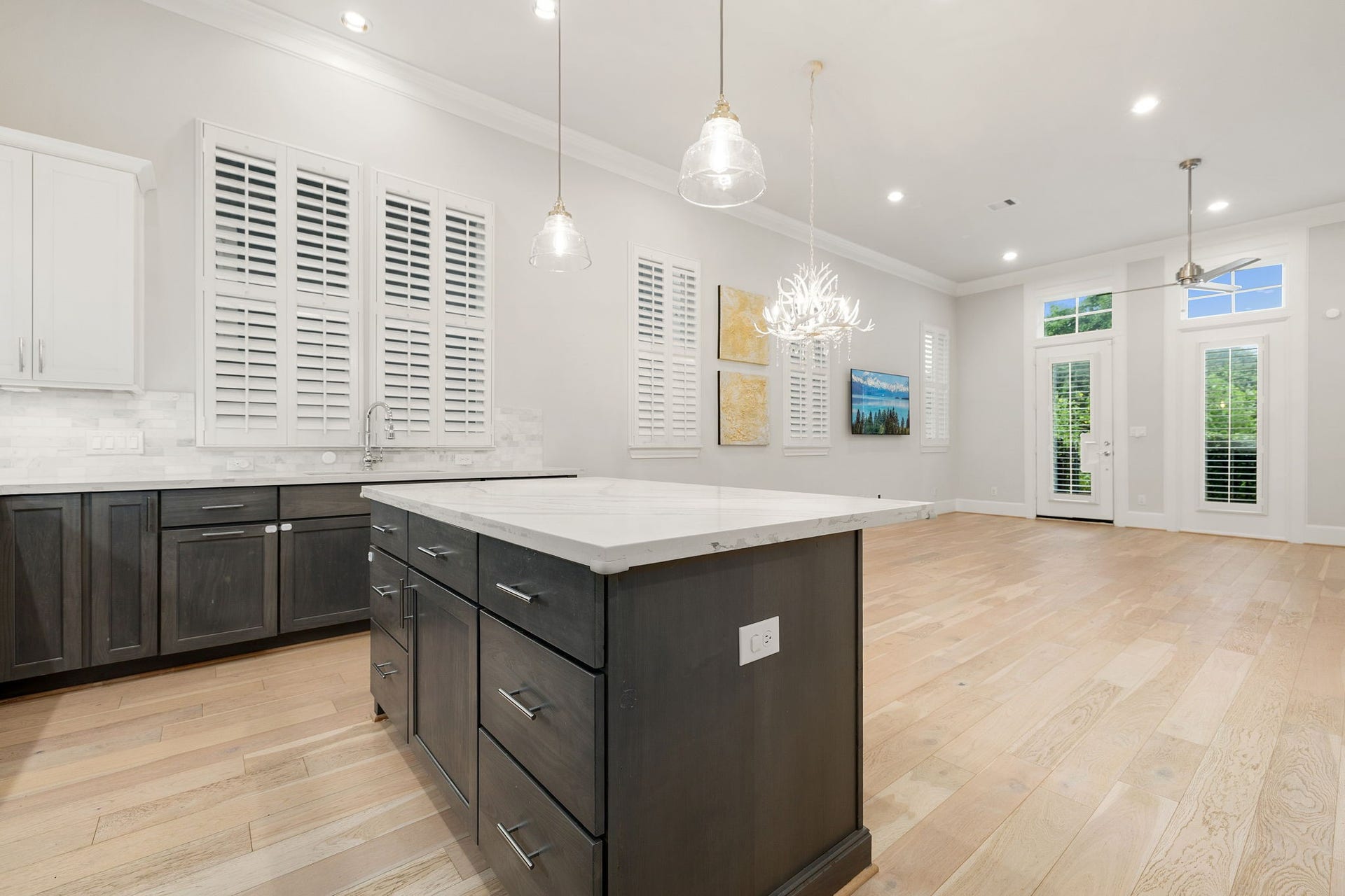 5306 S Capitol Street, Houston, TX 77023 5306 S Capitol Street, Houston, TX 77023