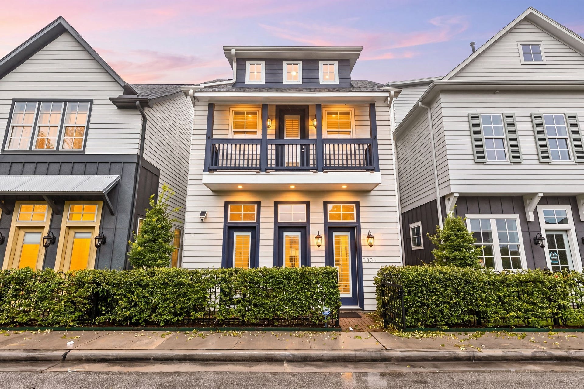 5306 S Capitol Street, Houston, TX 77023 5306 S Capitol Street, Houston, TX 77023