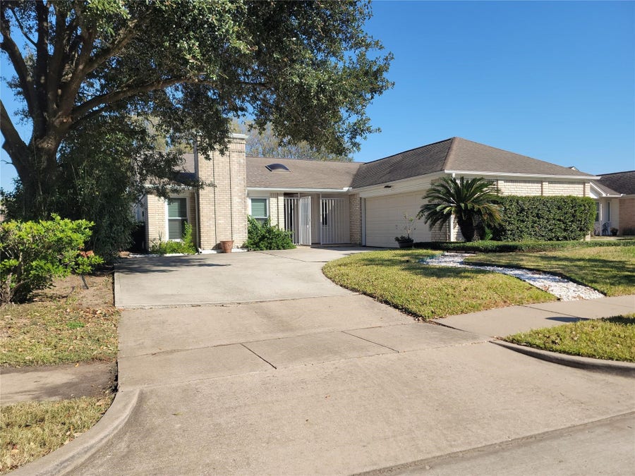 Property photo for 11630 Briar Rose Drive, Houston, TX