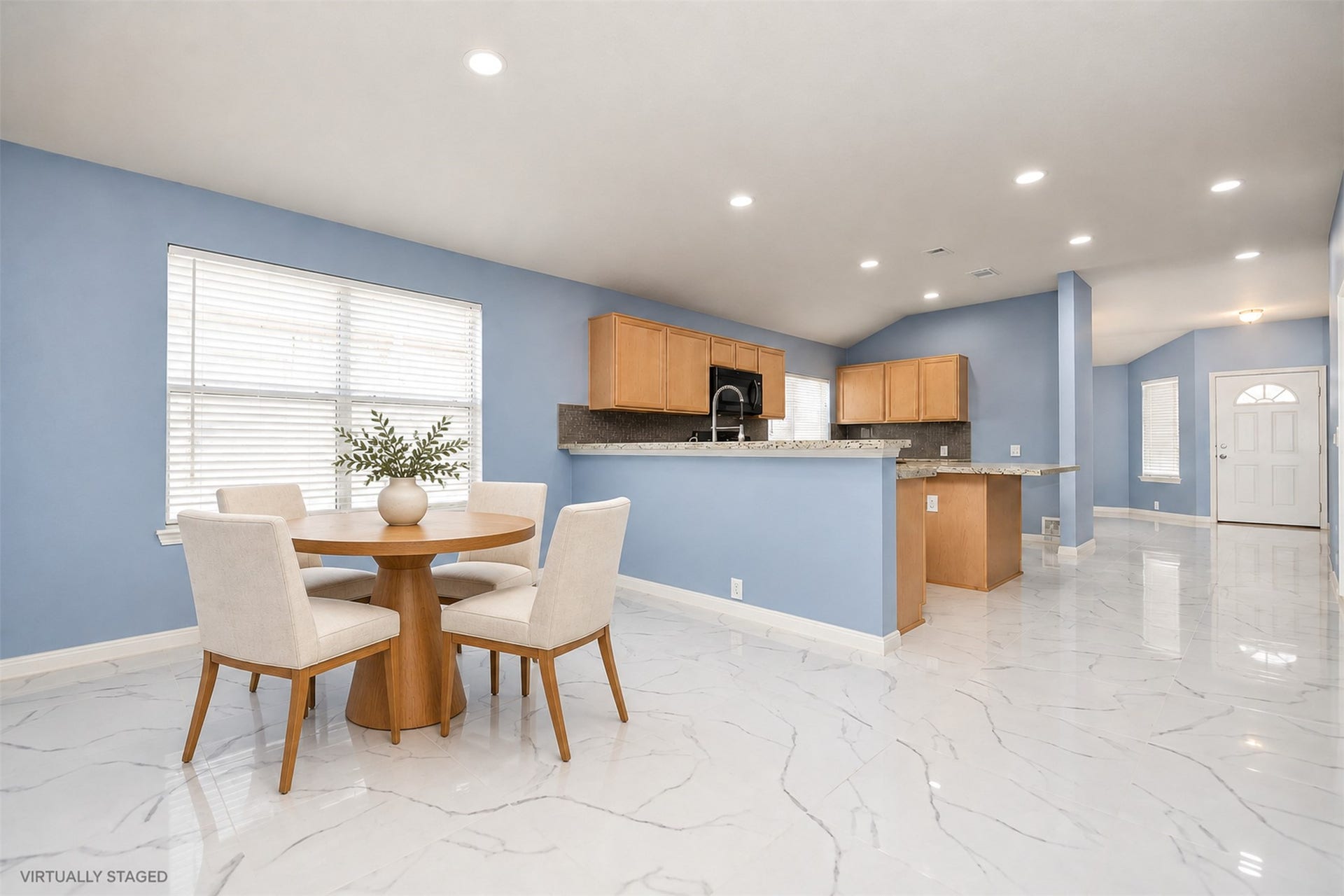 6003 Baldwin Elm St, Richmond, TX 77407 Breakfast Area/Extra Room - AI Staging
***Property is vacant. Photo digitally enhanced with AI; lighting, color, and ceiling appearance adjusted. ***