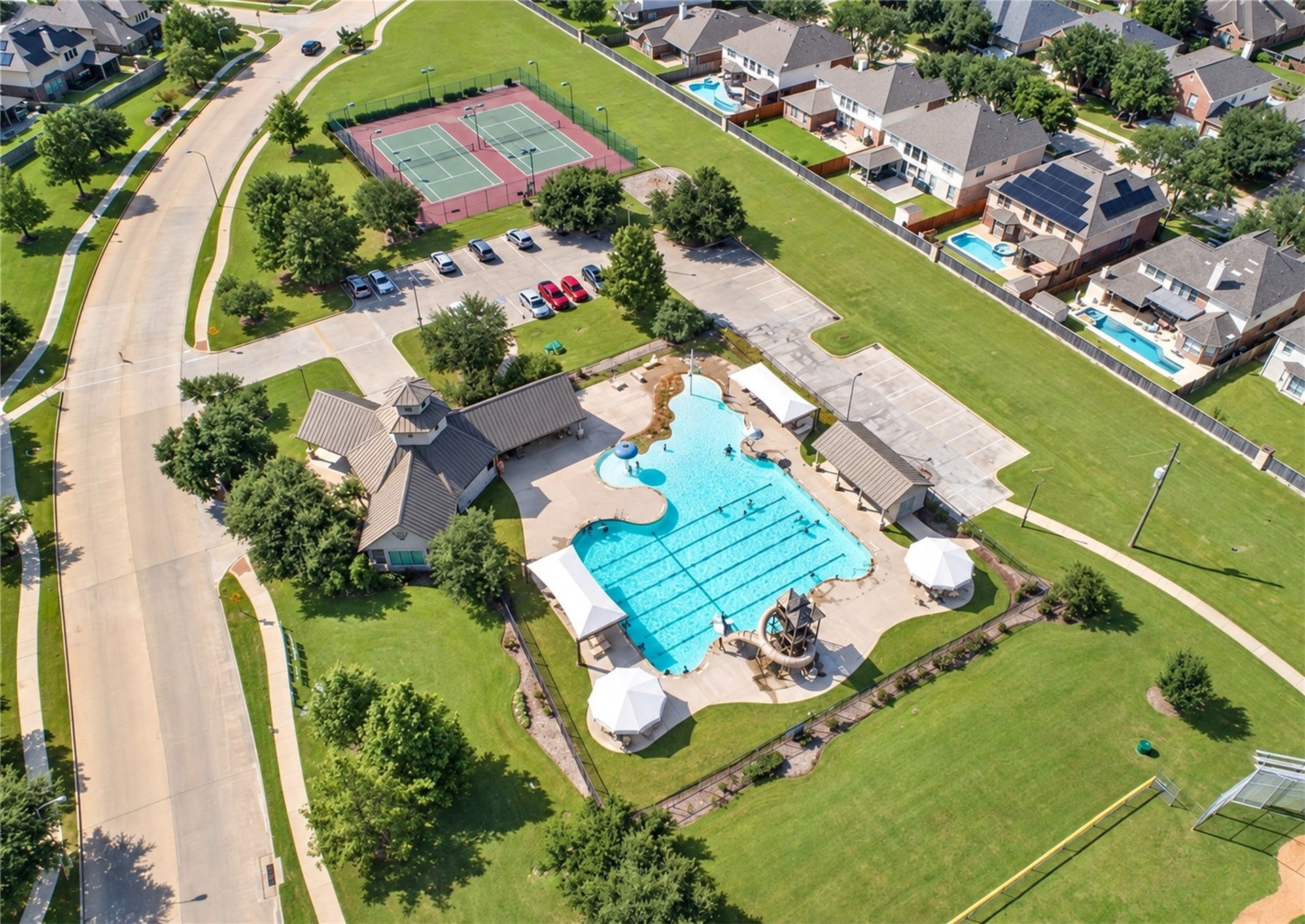 6003 Baldwin Elm St, Richmond, TX 77407 Community Area
***Property is vacant. Photo digitally enhanced with AI; lighting, color, and ceiling appearance adjusted. ***