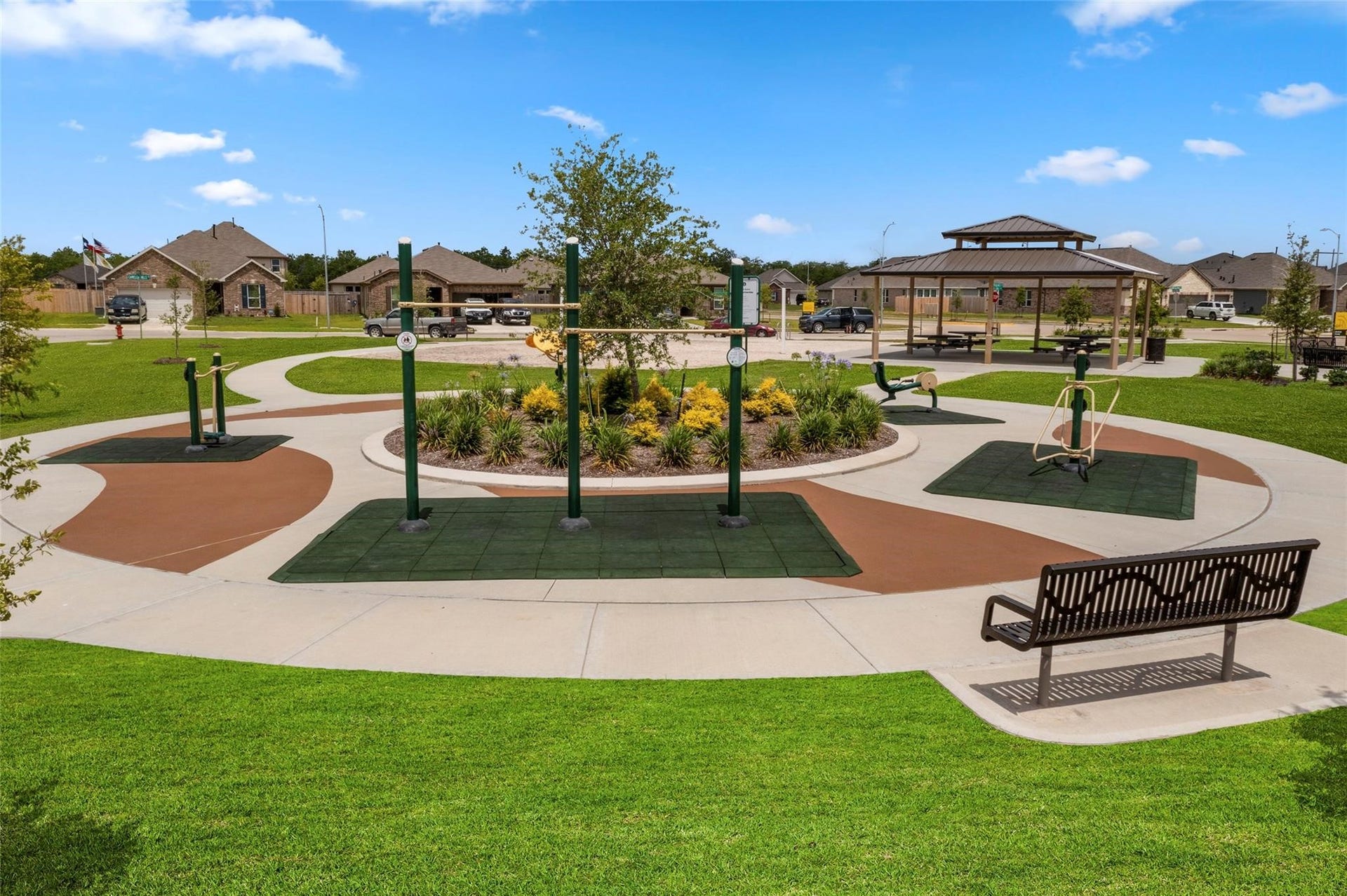 7823 House Sparrow Street, Hitchcock, TX 77563 Amenities include a community park, playground, outdoor gym, beach volleyball court and covered pavilion