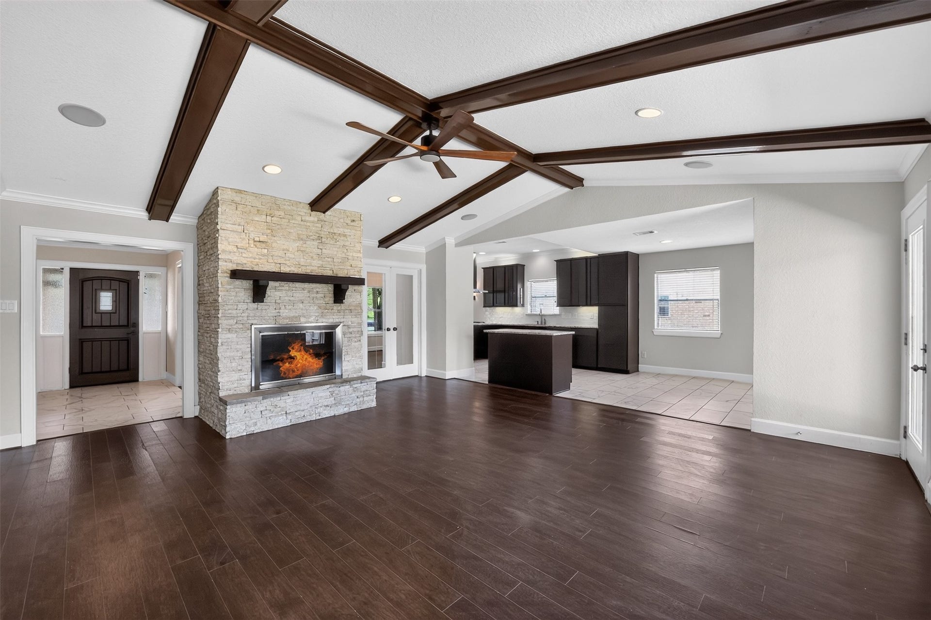 4023 Bayou Grove Drive, Seabrook, TX 77586 4023 Bayou Grove Drive, Seabrook, TX 77586